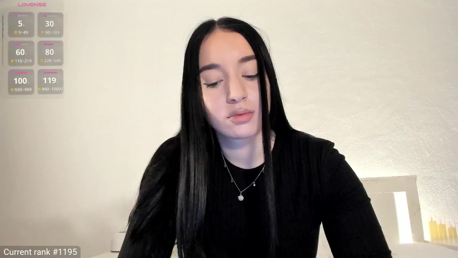 Gallery image thumbnail from KellyK's myfreecams stream on, 03/03/2025, 12:53 image 17 of 20