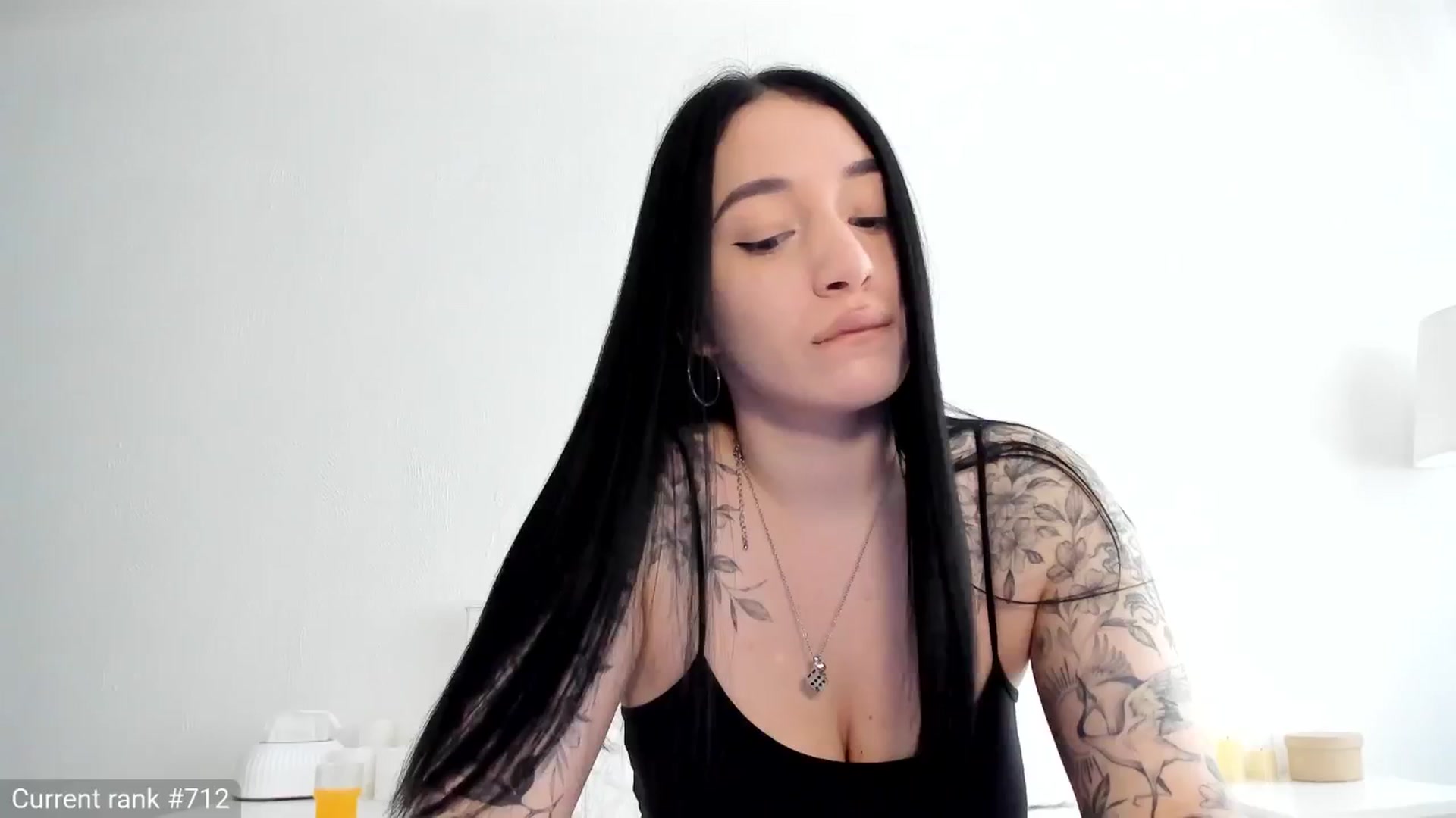 Gallery image thumbnail from KellyK's myfreecams stream on, 03/31/2025, 07:09 image 4 of 20