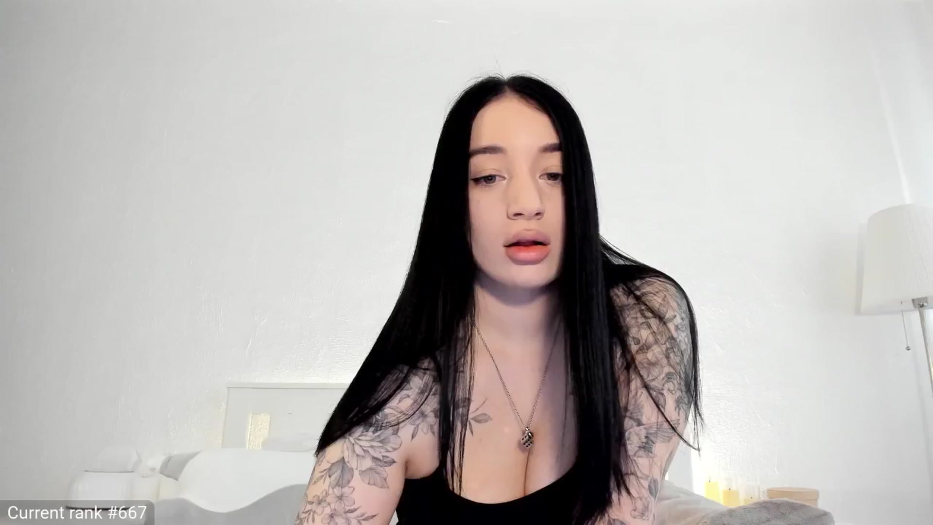 Gallery image thumbnail from KellyK's myfreecams stream on, 03/31/2025, 10:25 image 1 of 20