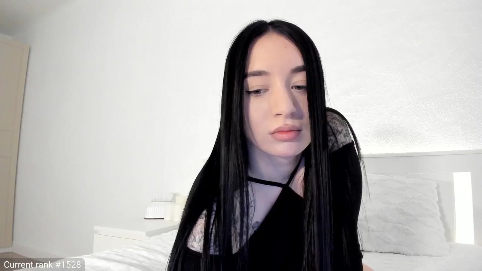 Gallery image thumbnail from KellyK's myfreecams stream on, 04/13/2025, 10:53 image 14 of 20