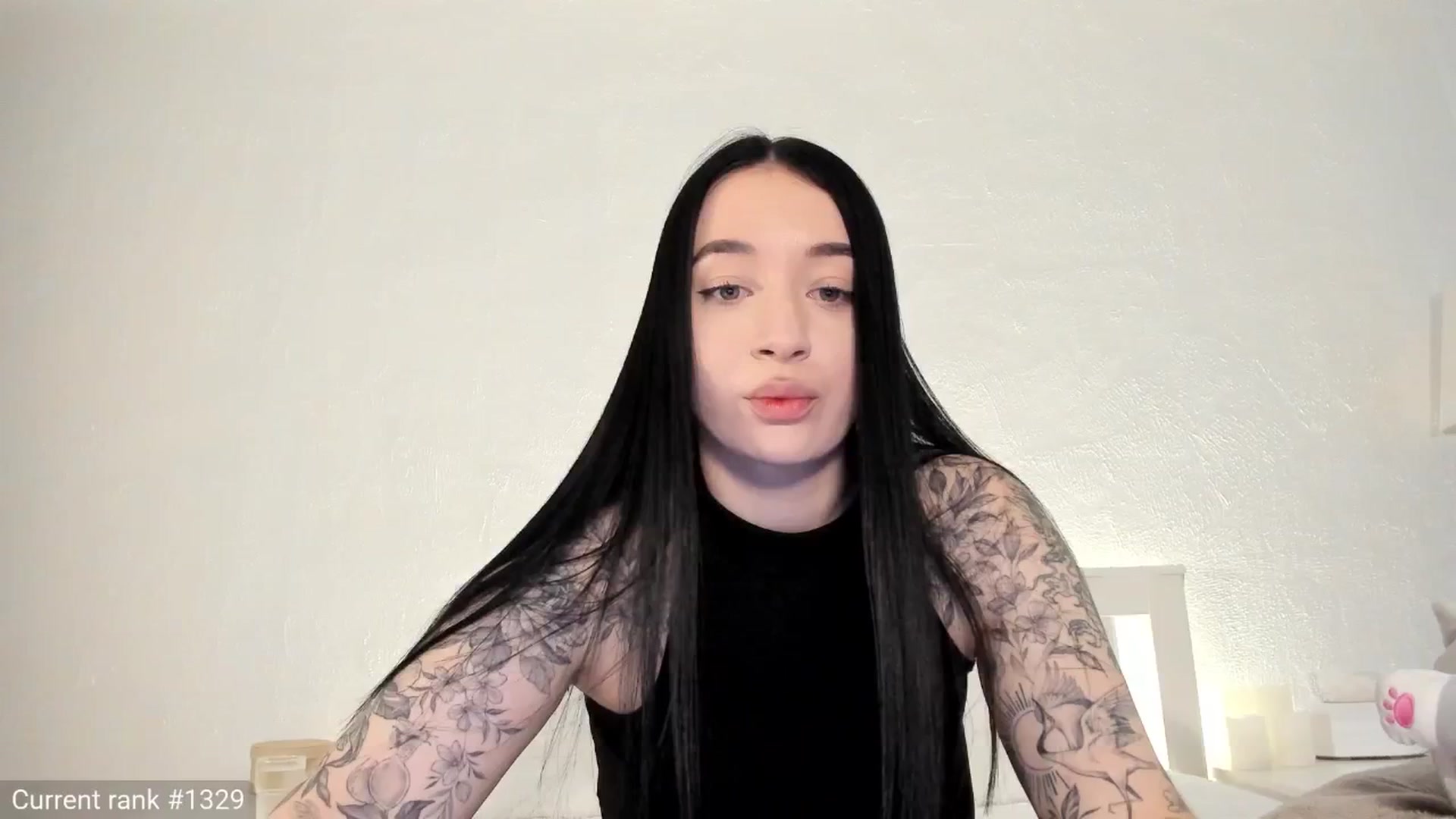Gallery image thumbnail from KellyK's myfreecams stream on, 04/18/2025, 11:00 image 1 of 20