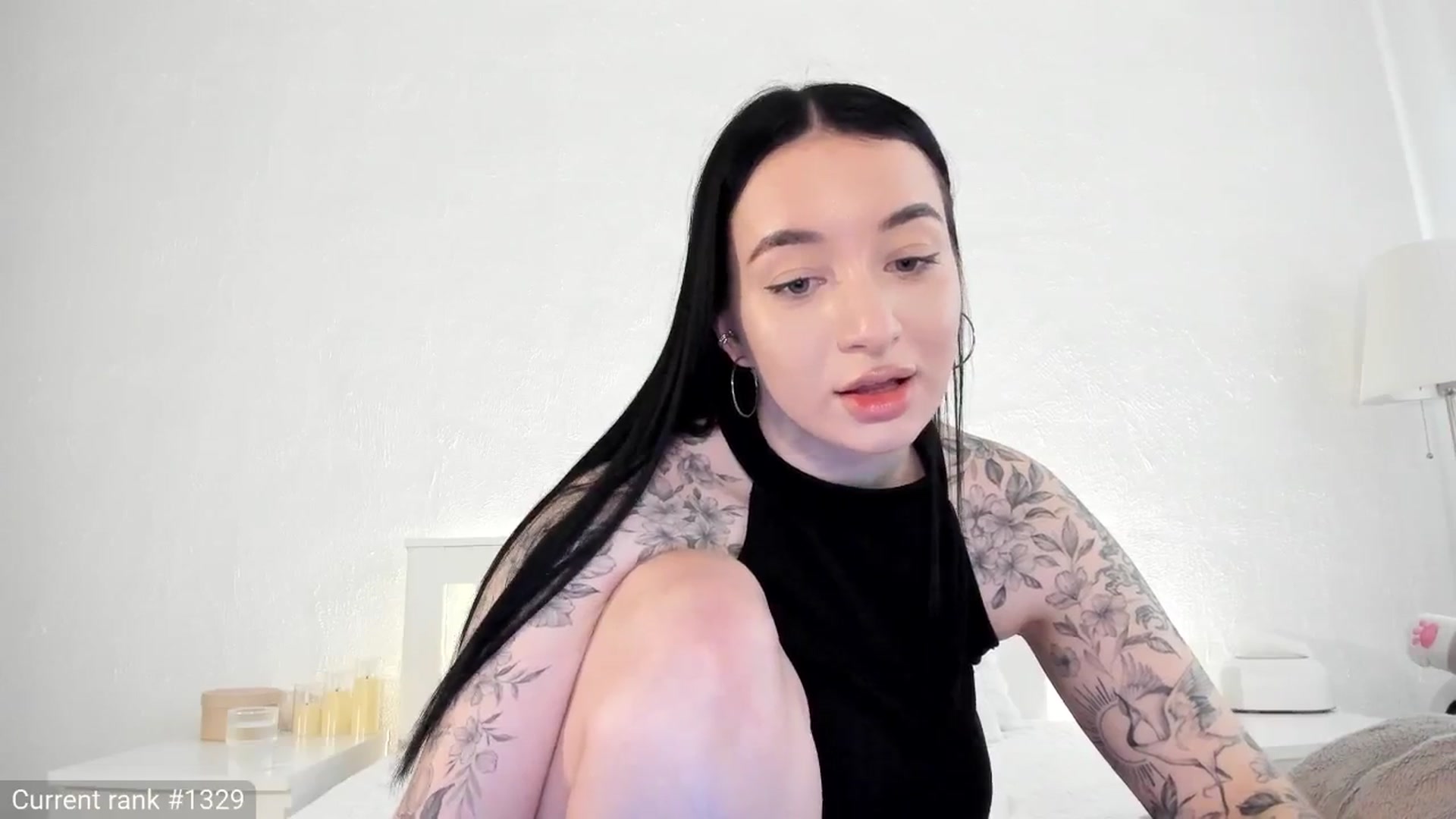 Gallery image thumbnail from KellyK's myfreecams stream on, 04/18/2025, 11:00 image 18 of 20