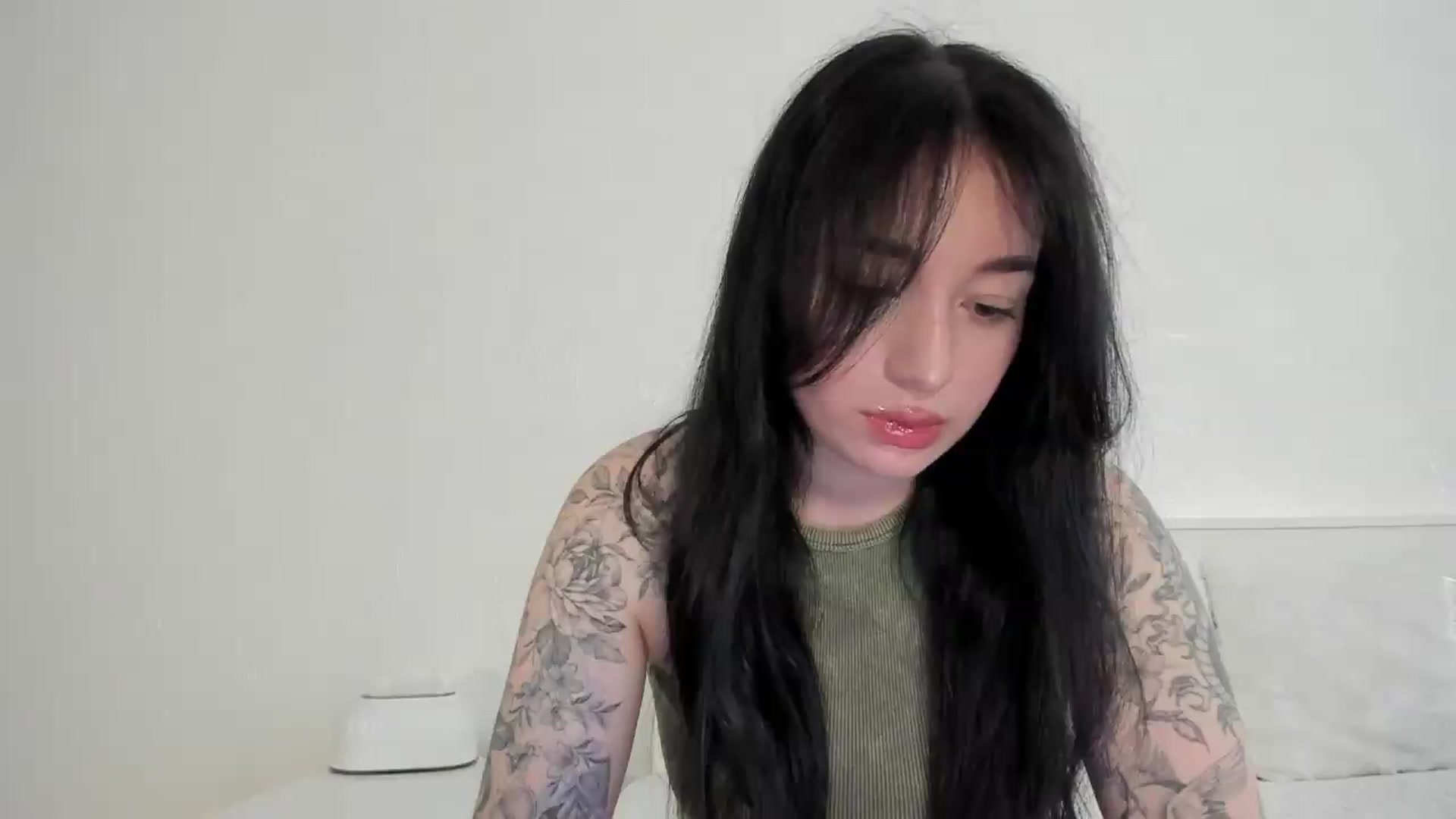 Gallery image thumbnail from KellyK's myfreecams stream on, 07/19/2026, 09:47 image 4 of 20