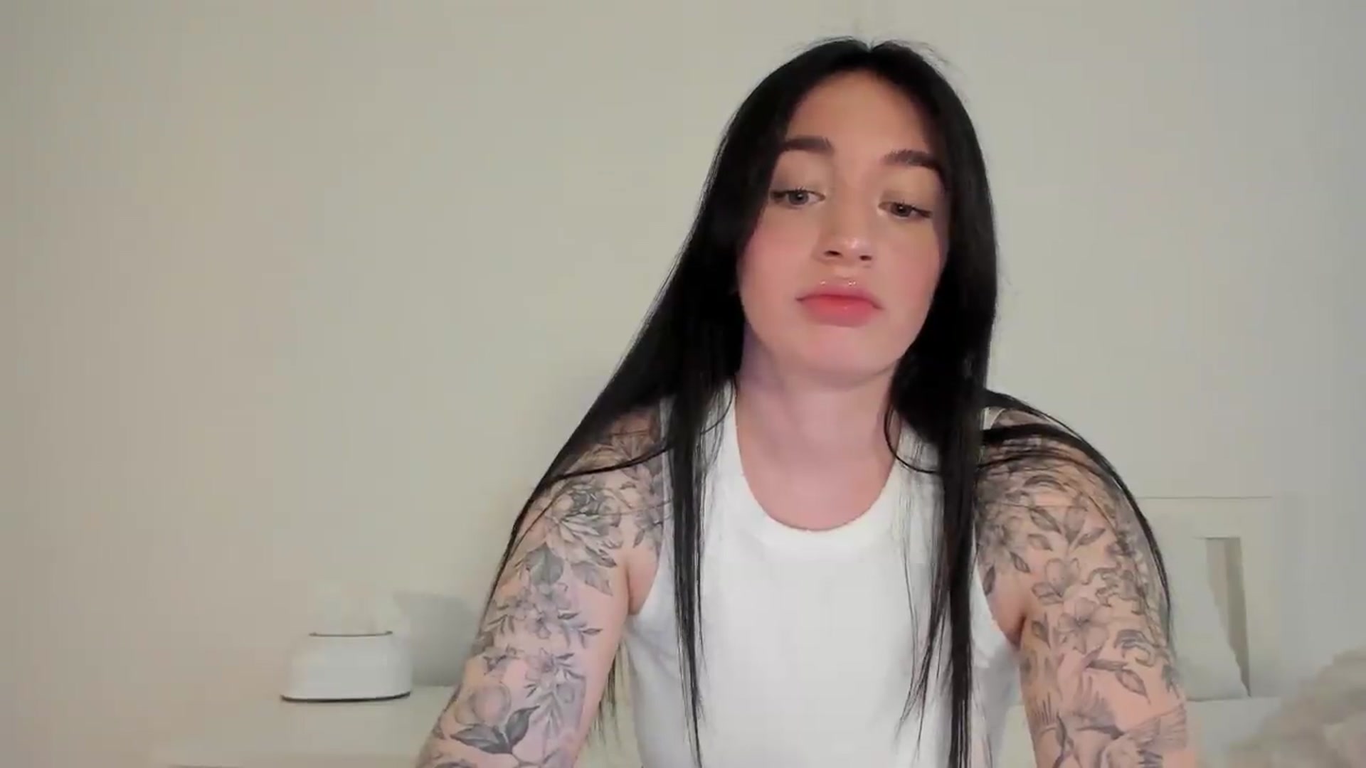Gallery image thumbnail from KellyK's myfreecams stream on, 07/20/2026, 11:12 image 18 of 20