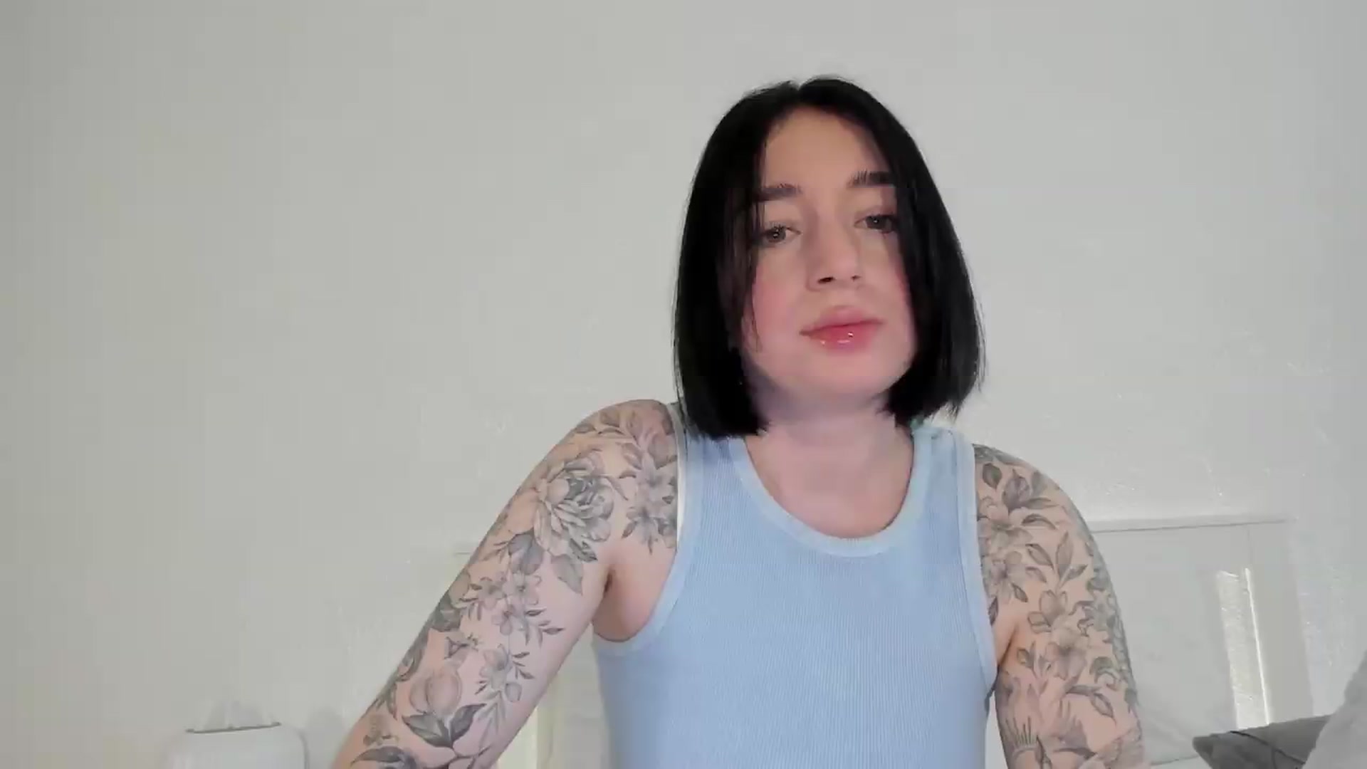 Gallery image thumbnail from KellyK's myfreecams stream on, 08/14/2026, 09:39 image 11 of 20