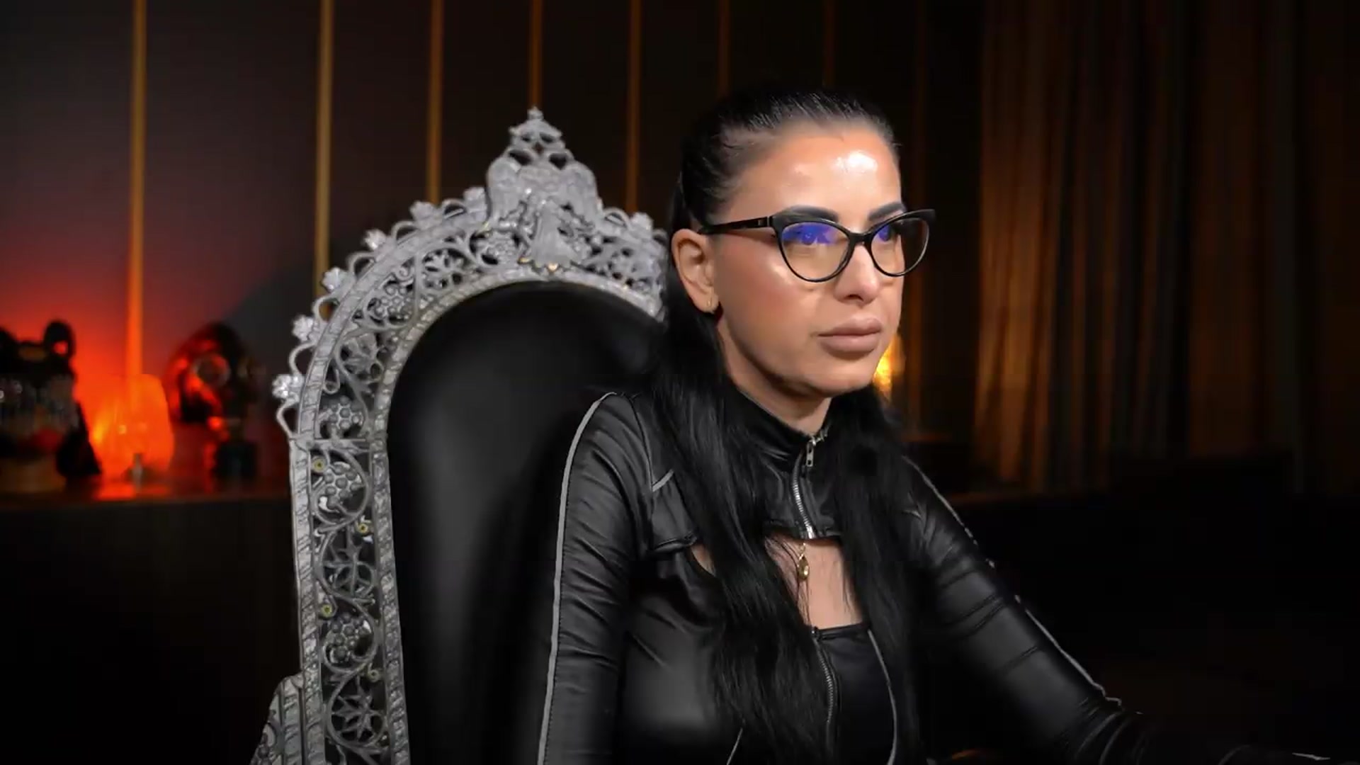 Gallery image thumbnail from KellyKent's myfreecams stream on, 06/15/2026, 23:23 image 20 of 20