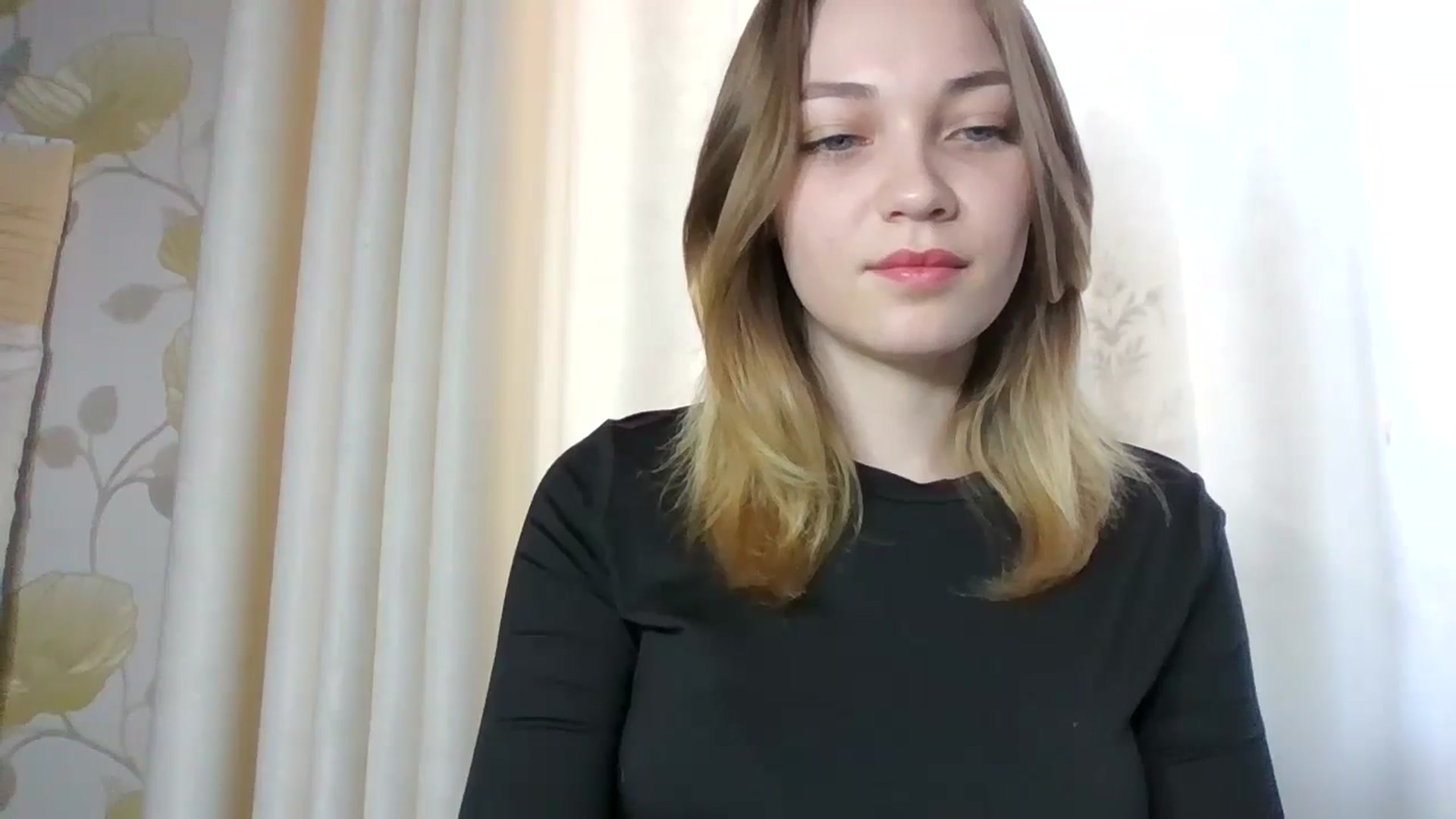 Gallery image thumbnail from KellyKim's myfreecams stream on, 11/04/2024, 08:52 image 10 of 20
