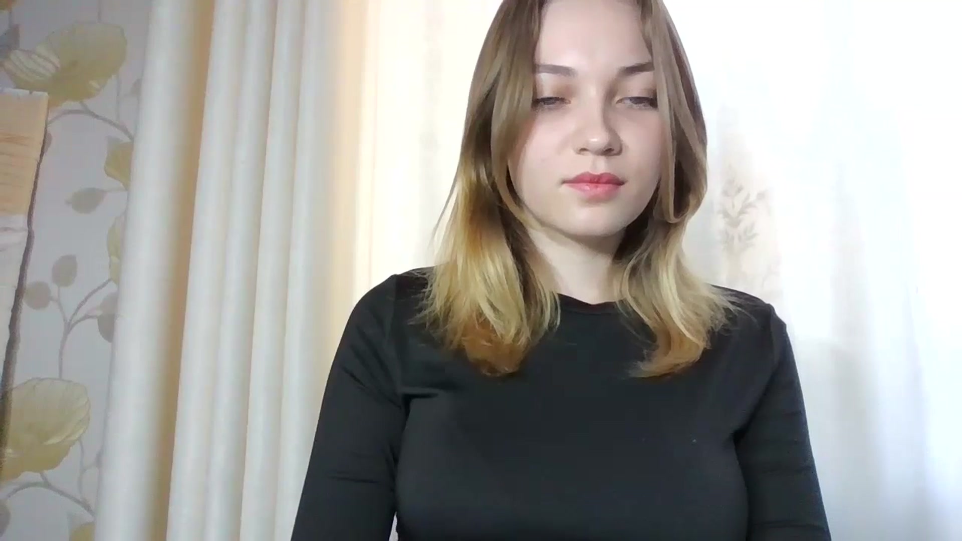 Gallery image thumbnail from KellyKim's myfreecams stream on, 11/04/2024, 08:52 image 8 of 20