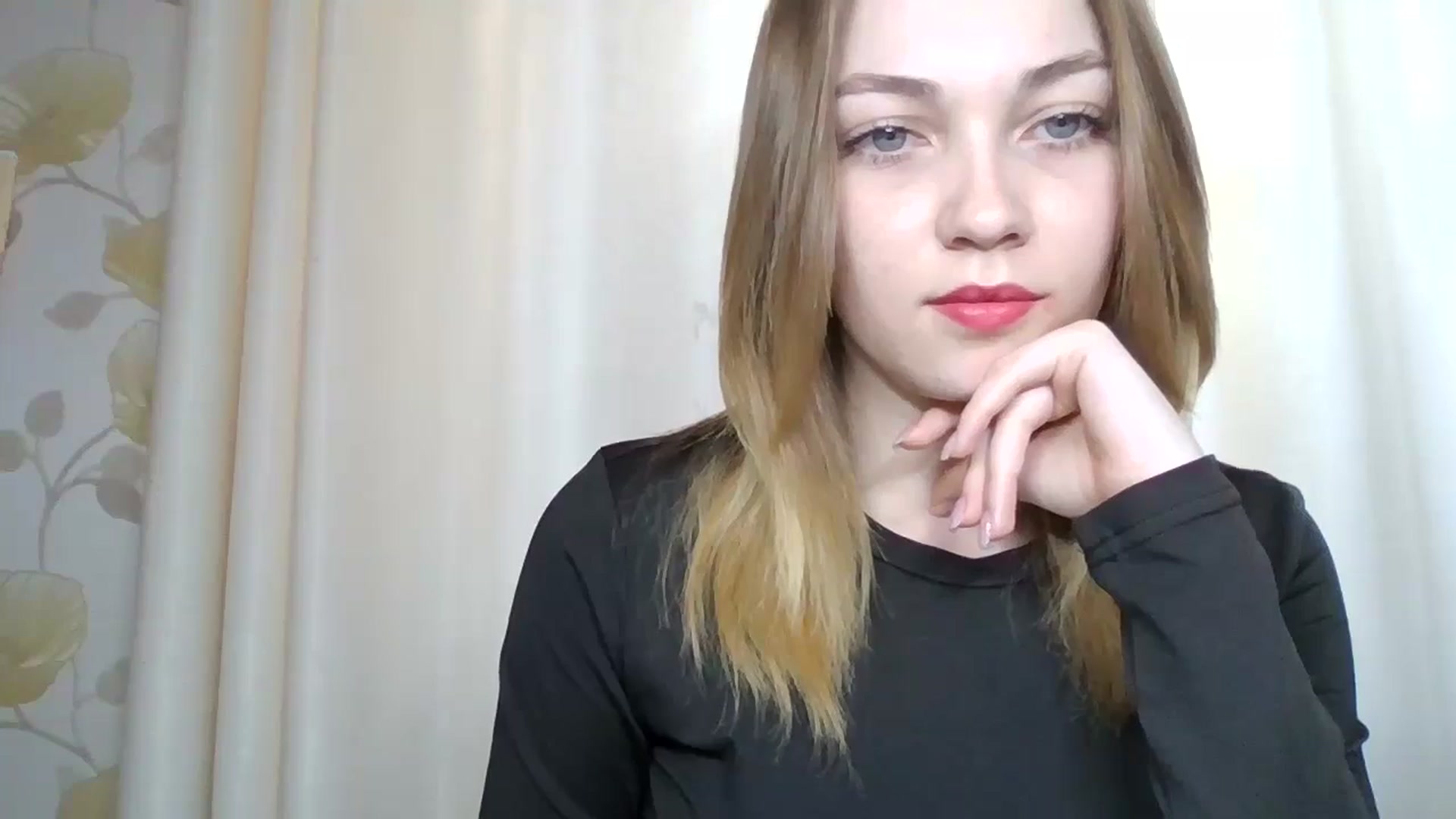 Gallery image thumbnail from KellyKim's myfreecams stream on, 11/05/2024, 13:22 image 9 of 20