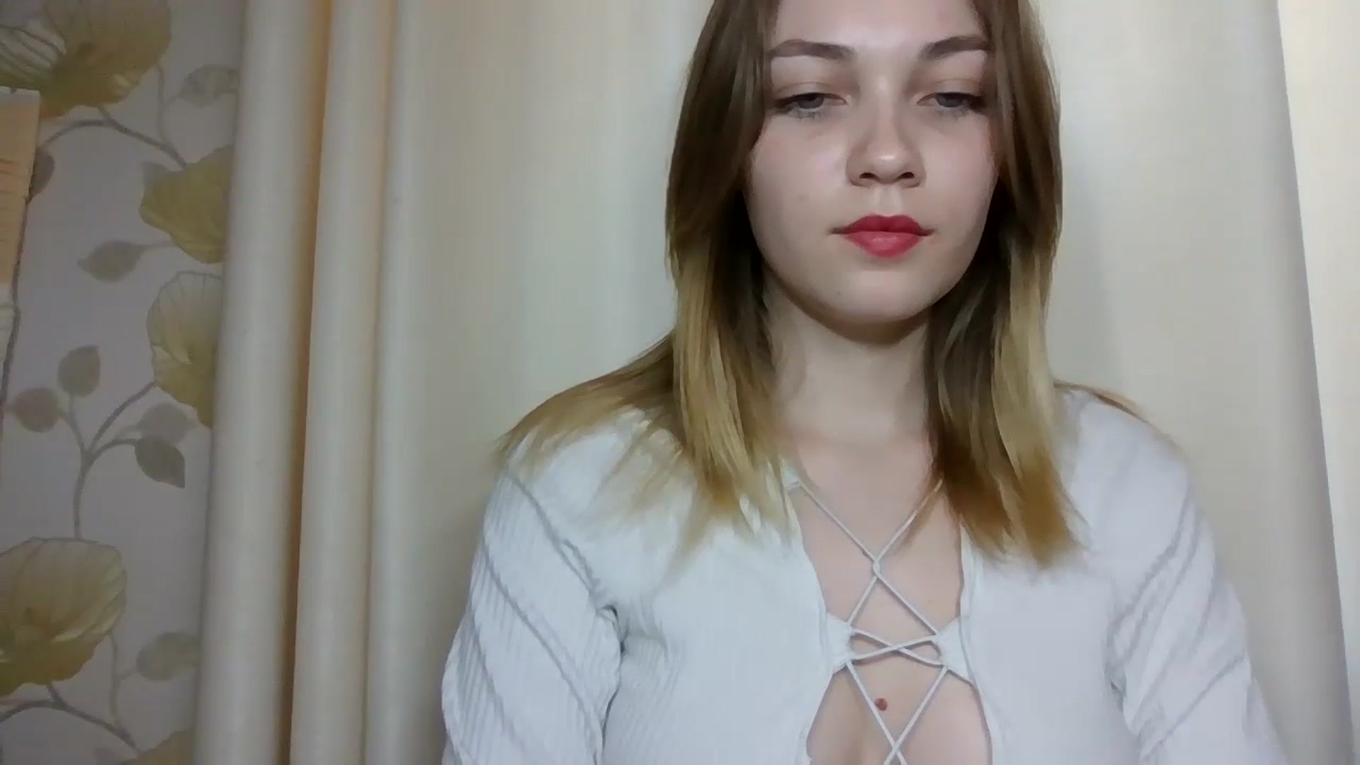Gallery image thumbnail from KellyKim's myfreecams stream on, 11/06/2024, 13:11 image 20 of 20