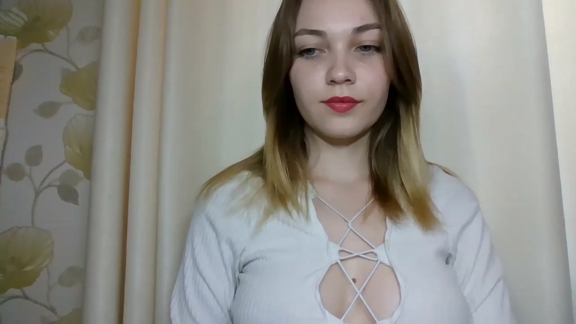 Gallery image thumbnail from KellyKim's myfreecams stream on, 11/06/2024, 13:11 image 19 of 20