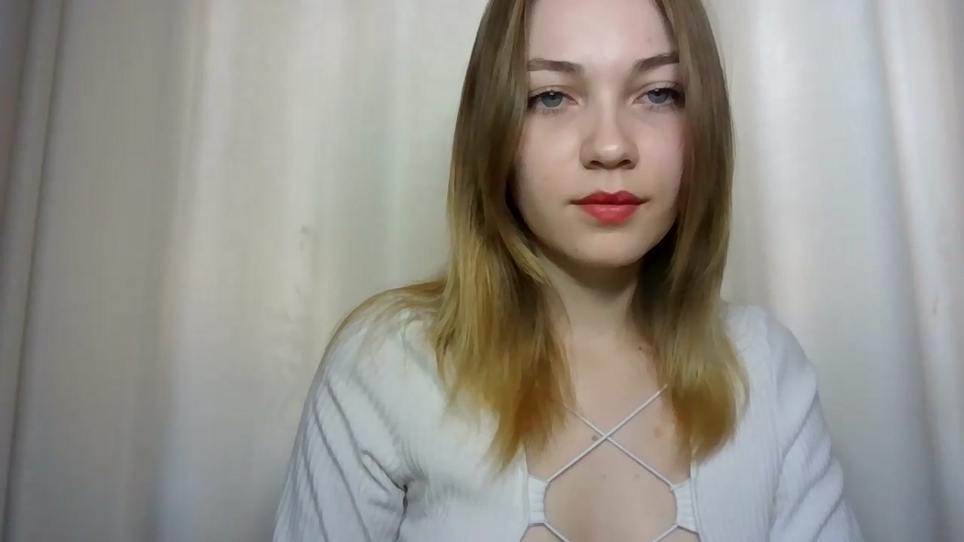 Gallery image thumbnail from KellyKim's myfreecams stream on, 11/07/2024, 10:19 image 1 of 20
