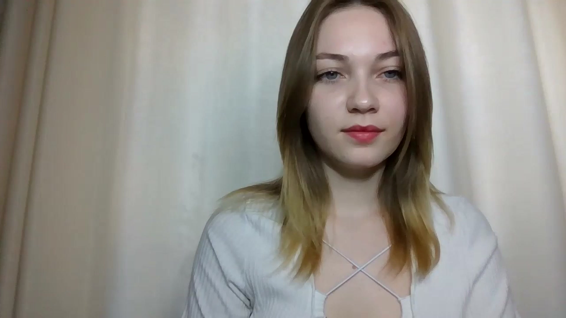 Gallery image thumbnail from KellyKim's myfreecams stream on, 11/07/2024, 10:19 image 13 of 20