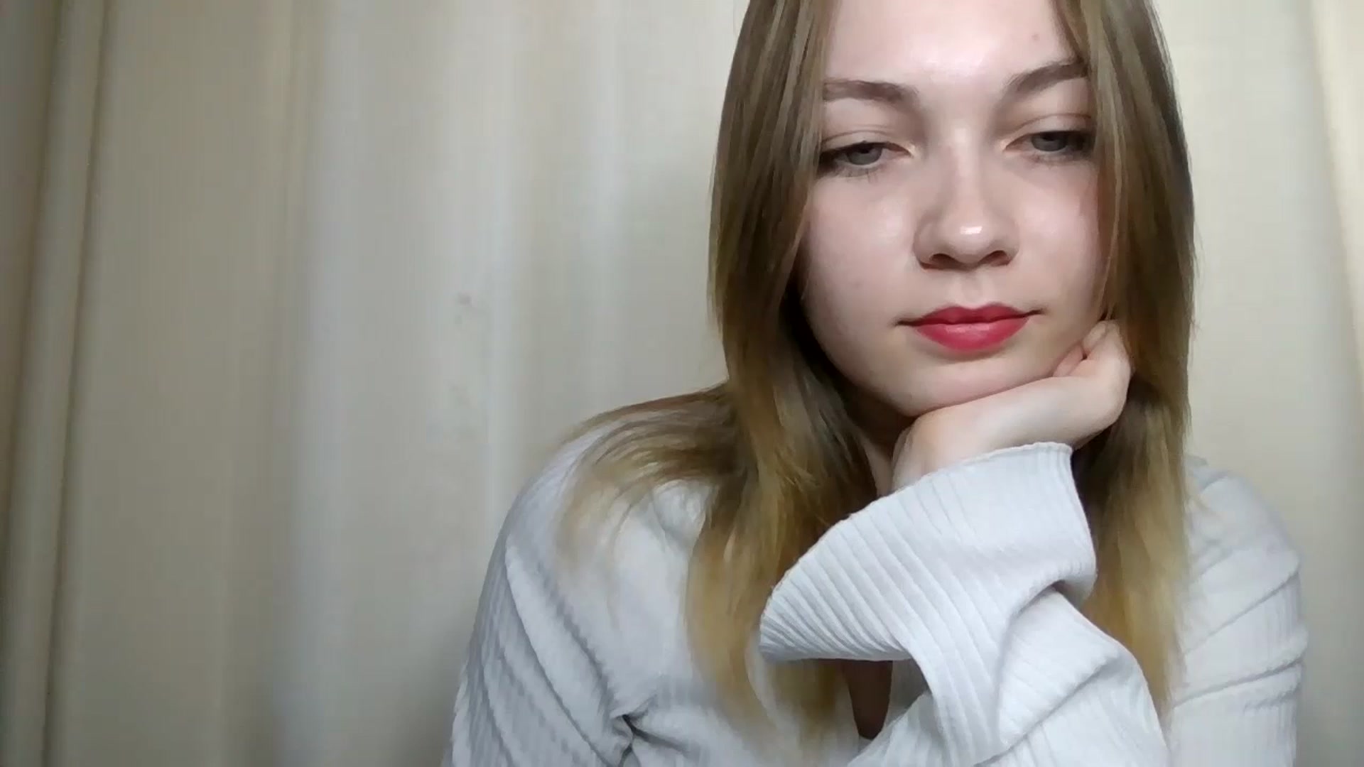 Gallery image thumbnail from KellyKim's myfreecams stream on, 11/07/2024, 12:34 image 18 of 20