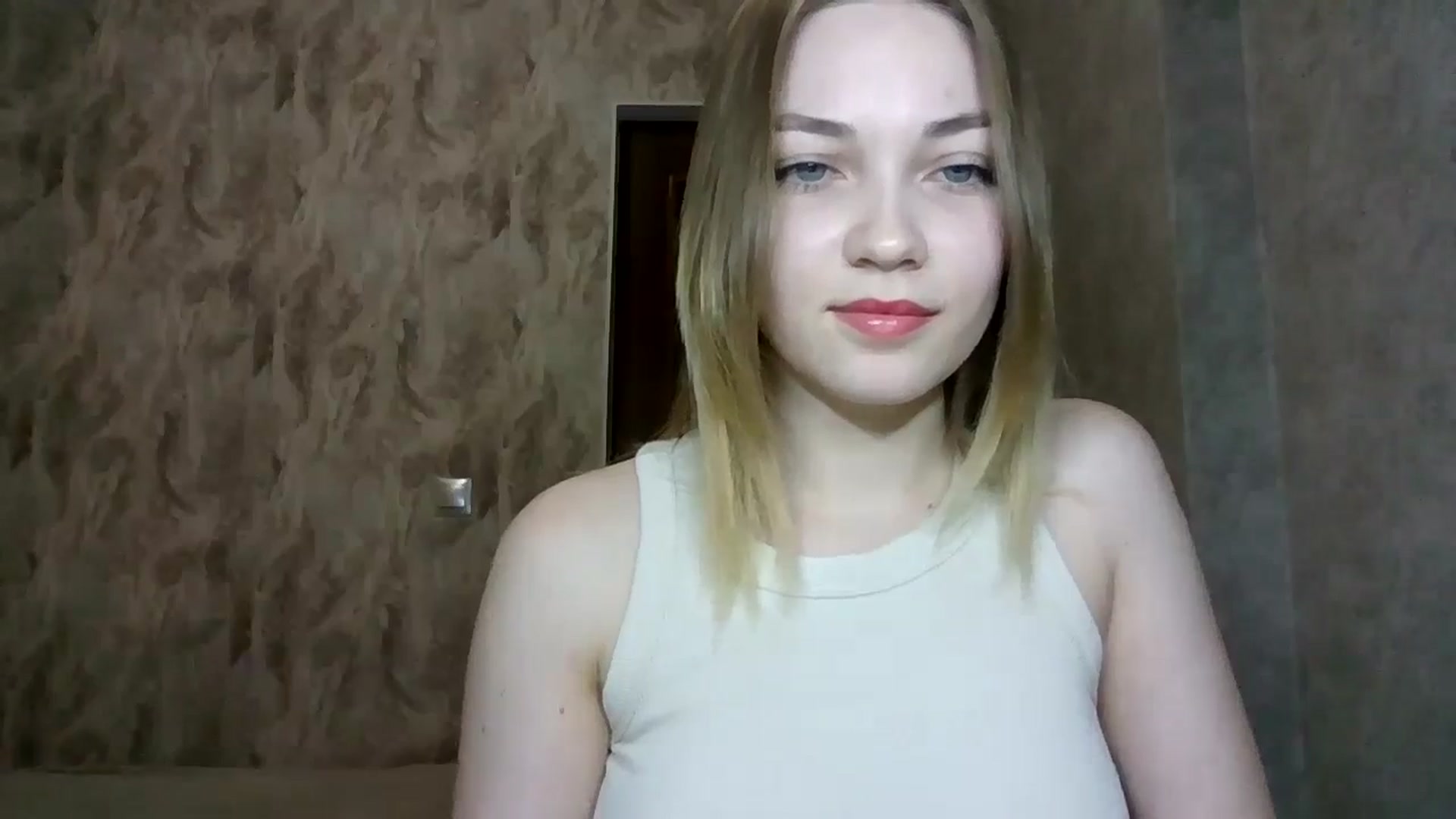 Gallery image thumbnail from KellyKim's myfreecams stream on, 11/10/2024, 08:58 image 12 of 20