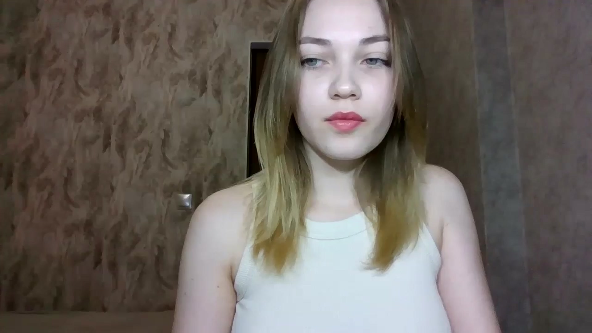 Gallery image thumbnail from KellyKim's myfreecams stream on, 11/10/2024, 08:58 image 11 of 20