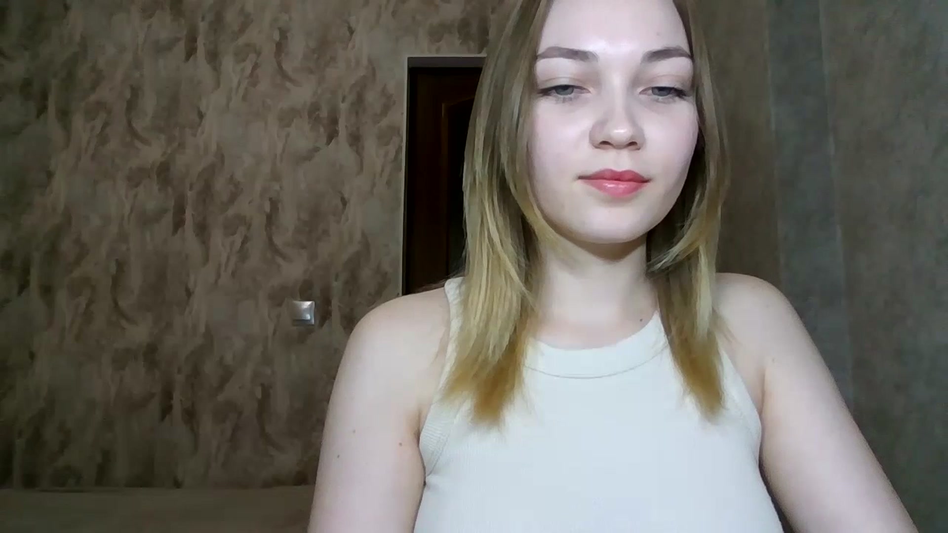 Gallery image thumbnail from KellyKim's myfreecams stream on, 11/10/2024, 09:12 image 20 of 20