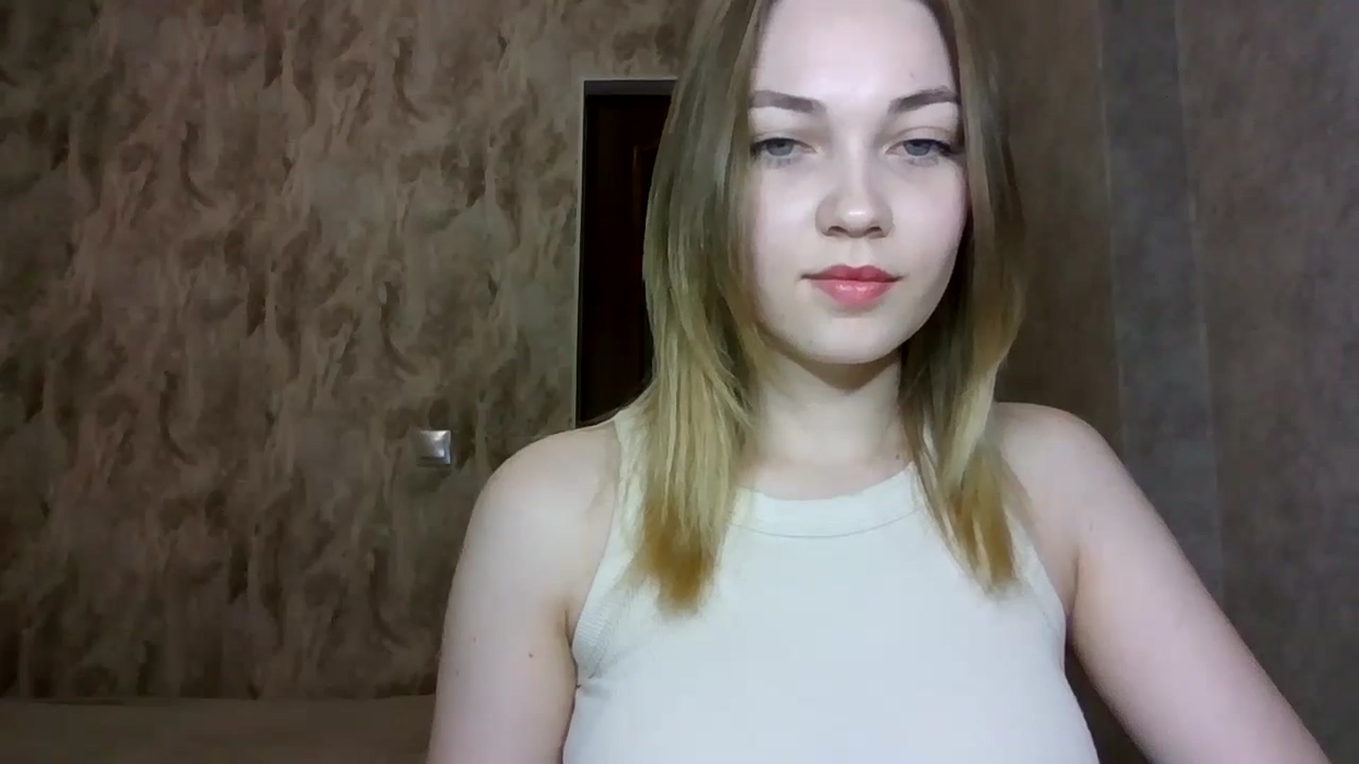 Gallery image thumbnail from KellyKim's myfreecams stream on, 11/10/2024, 09:12 image 13 of 20