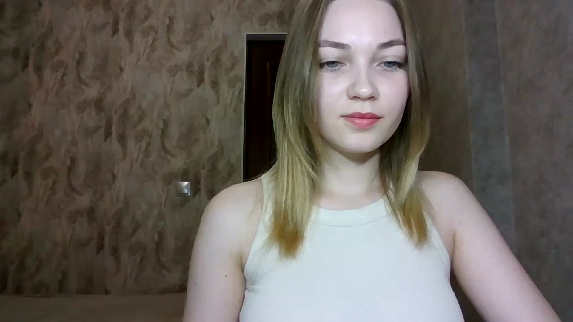 Gallery image thumbnail from KellyKim's myfreecams stream on, 11/10/2024, 09:12 image 12 of 20