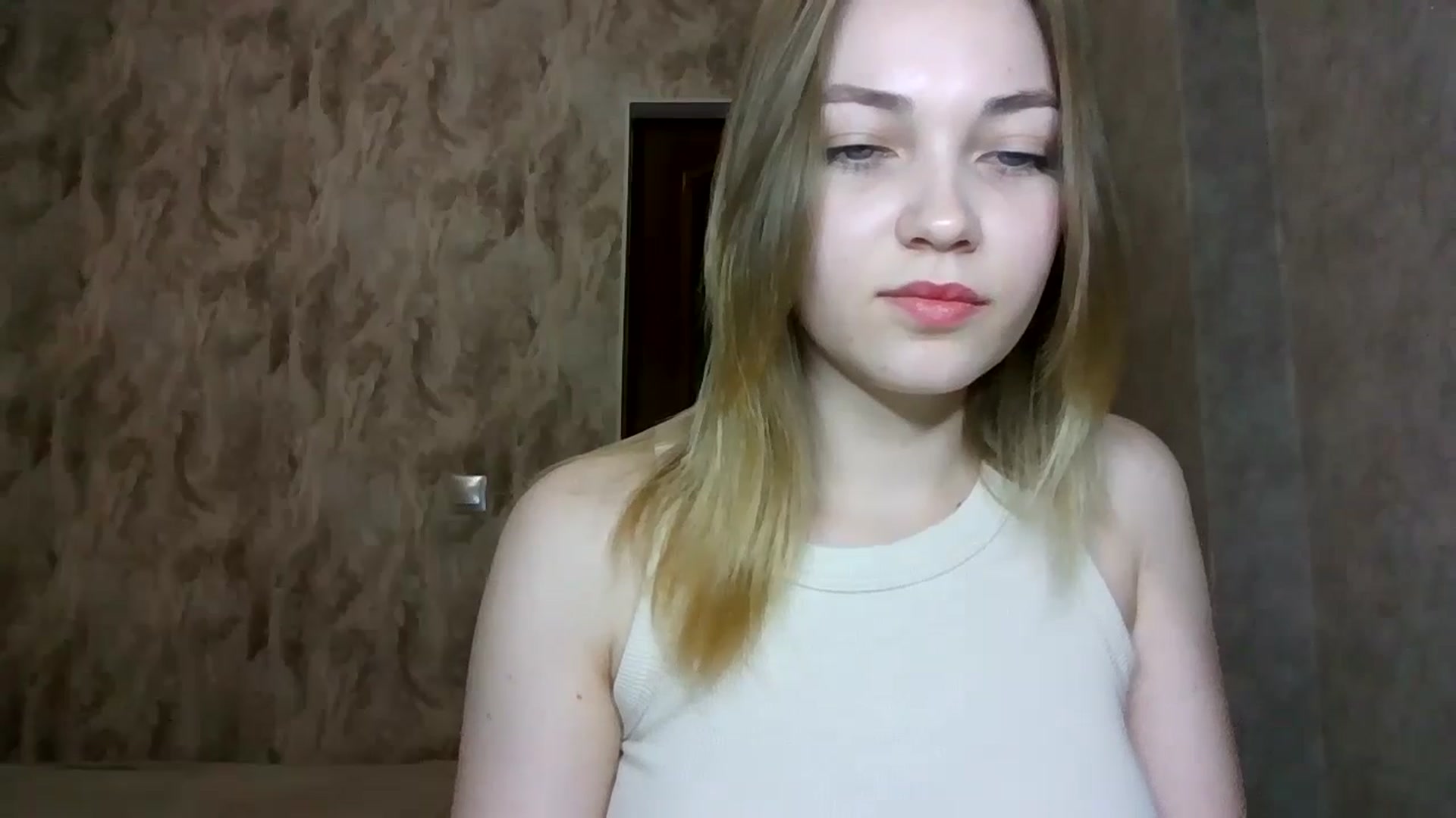 Gallery image thumbnail from KellyKim's myfreecams stream on, 11/10/2024, 09:38 image 8 of 20