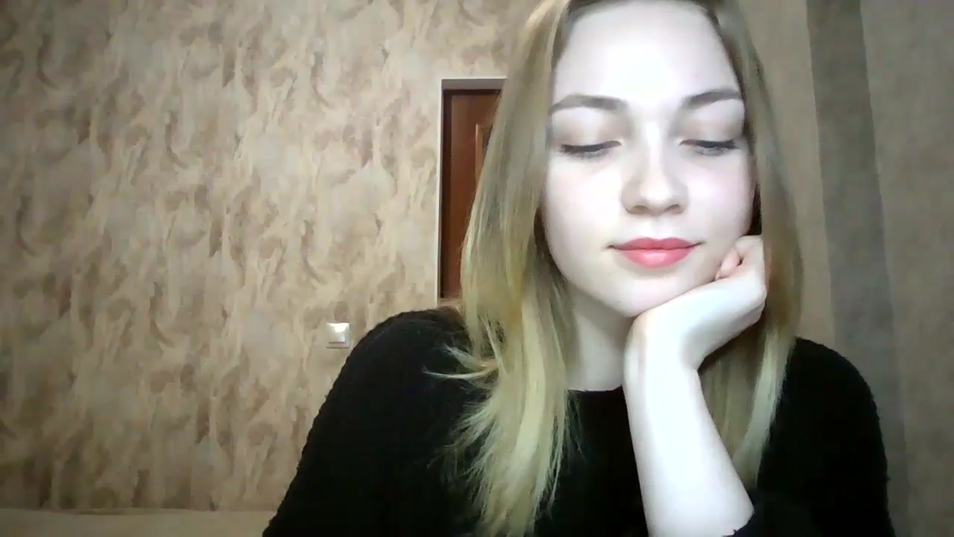 Gallery image thumbnail from KellyKim's myfreecams stream on, 11/10/2024, 13:05 image 20 of 20