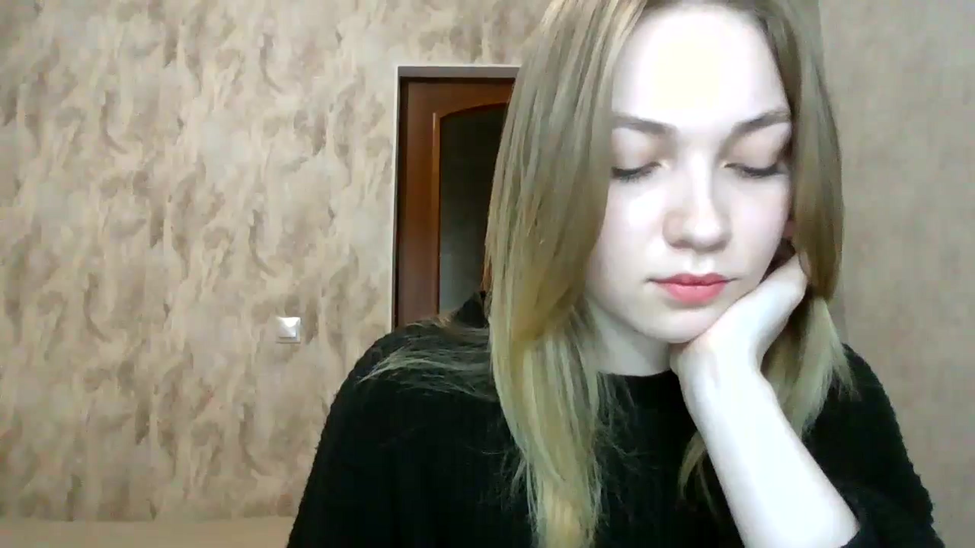 Gallery image thumbnail from KellyKim's myfreecams stream on, 11/12/2024, 11:32 image 20 of 20