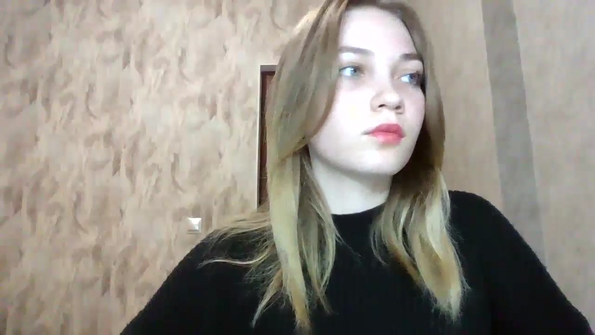 Gallery image thumbnail from KellyKim's myfreecams stream on, 11/12/2024, 12:51 image 18 of 20