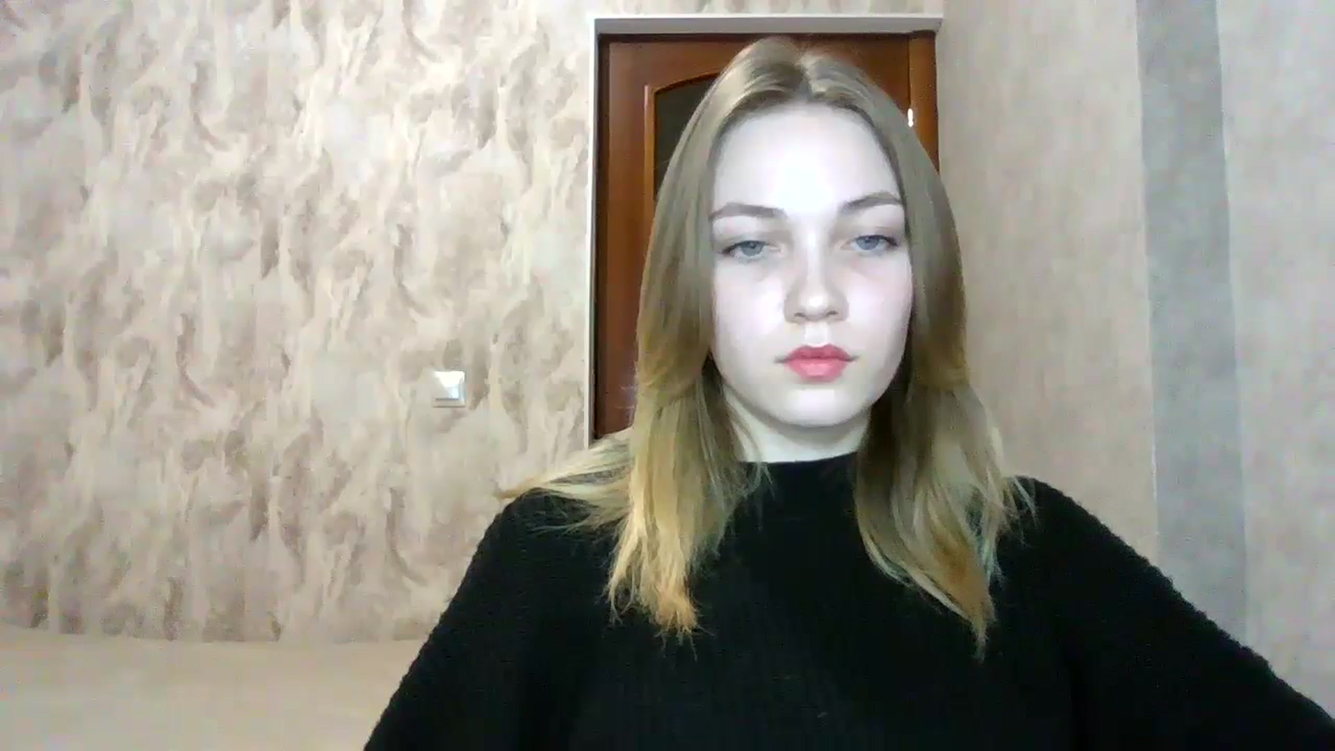 Gallery image thumbnail from KellyKim's myfreecams stream on, 11/12/2024, 14:01 image 2 of 20