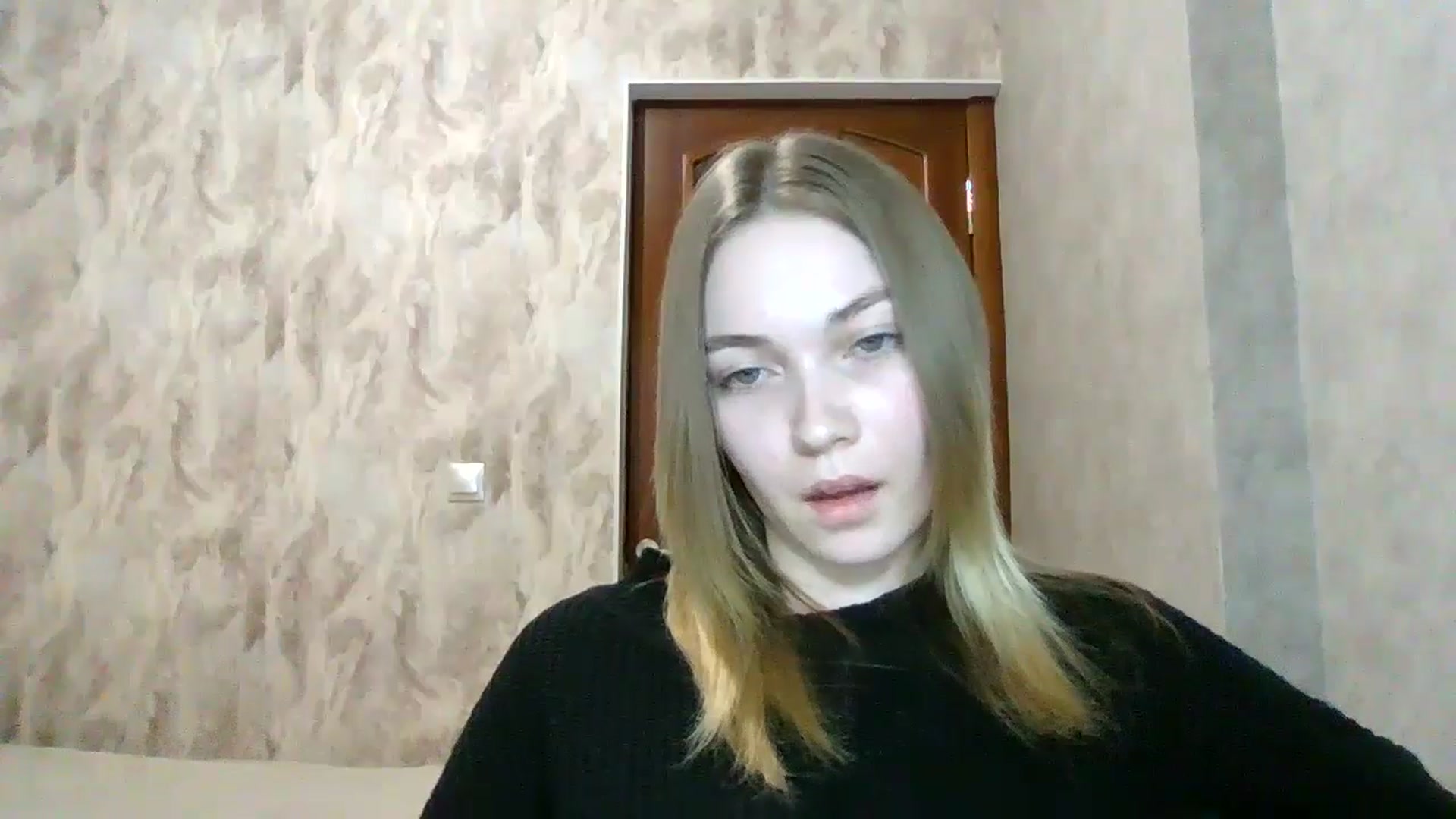 Gallery image thumbnail from KellyKim's myfreecams stream on, 11/18/2024, 14:01 image 11 of 20