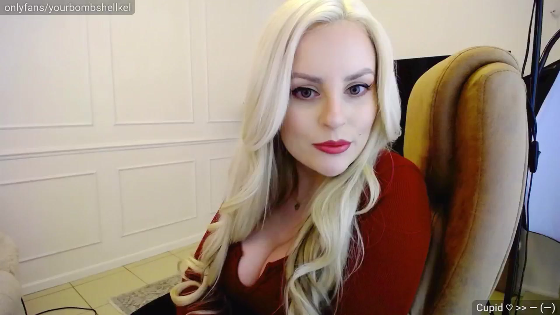 Gallery image thumbnail from KellyKisses's myfreecams stream on, 02/27/2025, 15:07 image 1 of 20