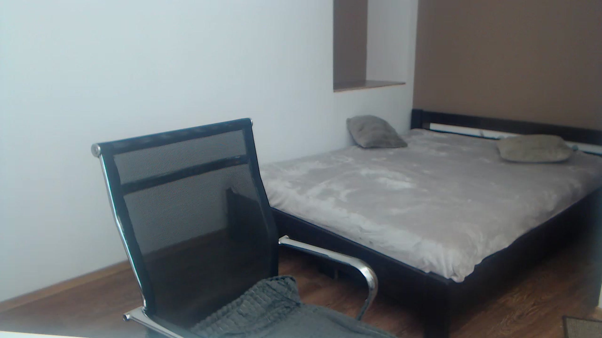 Gallery image thumbnail from KellyKleine's myfreecams stream on, 03/18/2023, 16:11 image 9 of 20