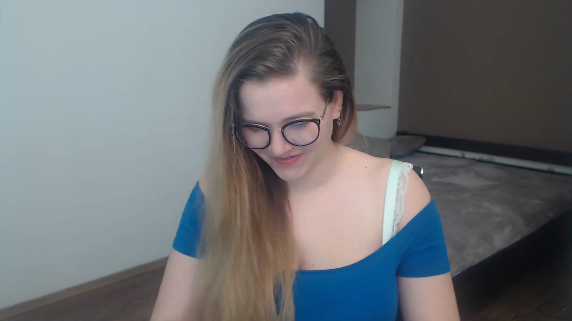 Gallery image thumbnail from KellyKleine's myfreecams stream on, 03/24/2023, 18:06 image 18 of 20