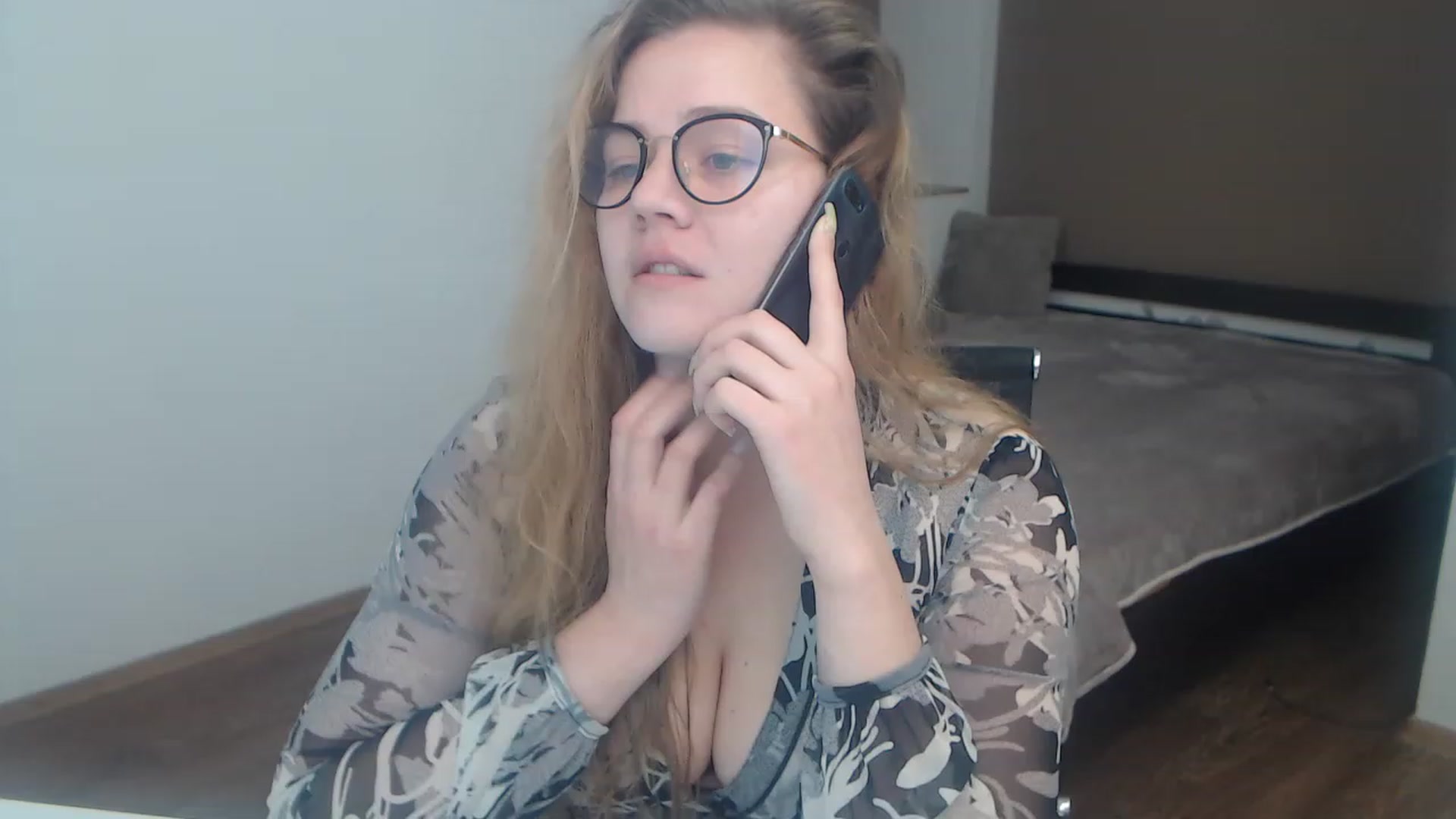Gallery image thumbnail from KellyKleine's myfreecams stream on, 03/25/2023, 14:03 image 12 of 20