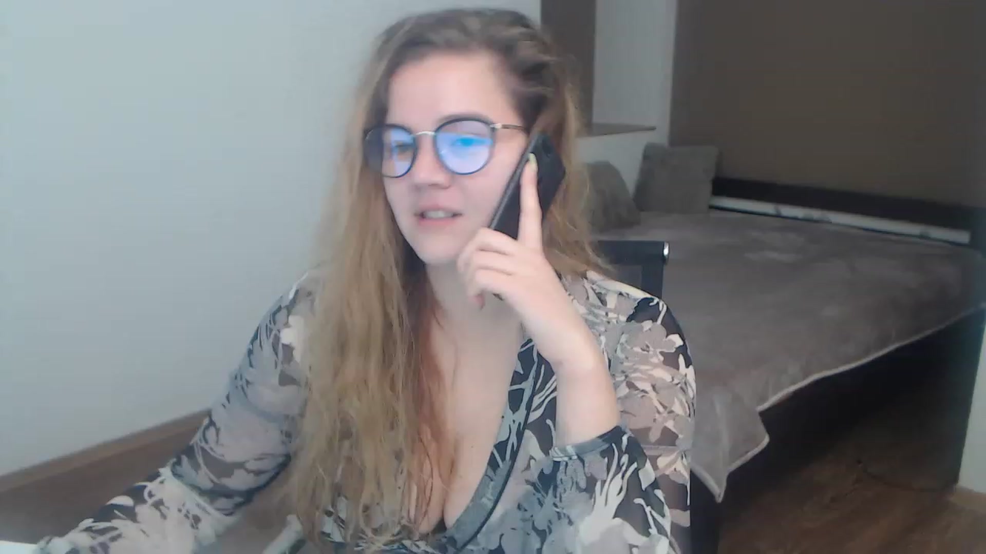 Gallery image thumbnail from KellyKleine's myfreecams stream on, 03/25/2023, 14:03 image 8 of 20
