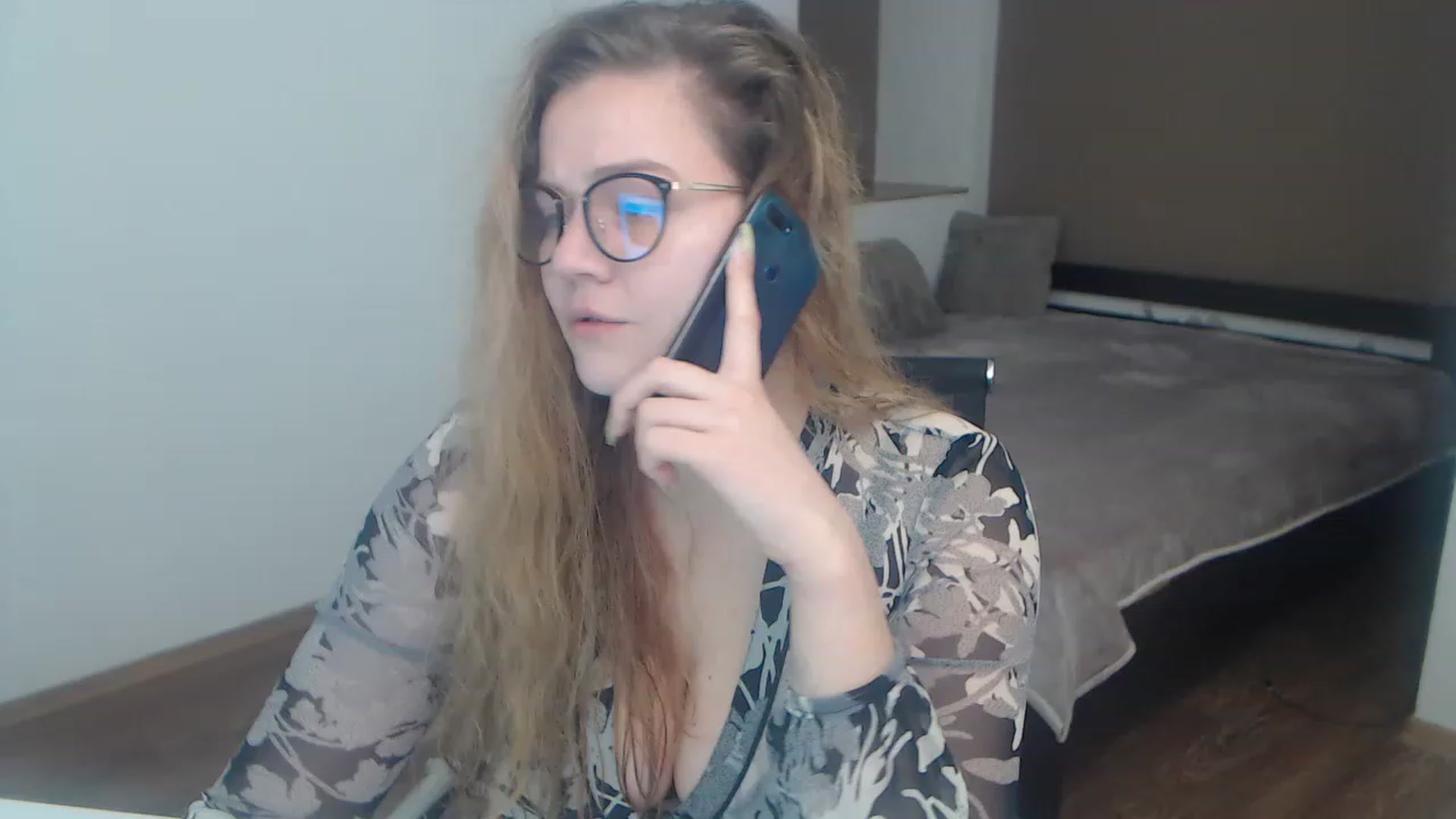 Gallery image thumbnail from KellyKleine's myfreecams stream on, 03/25/2023, 14:03 image 9 of 20