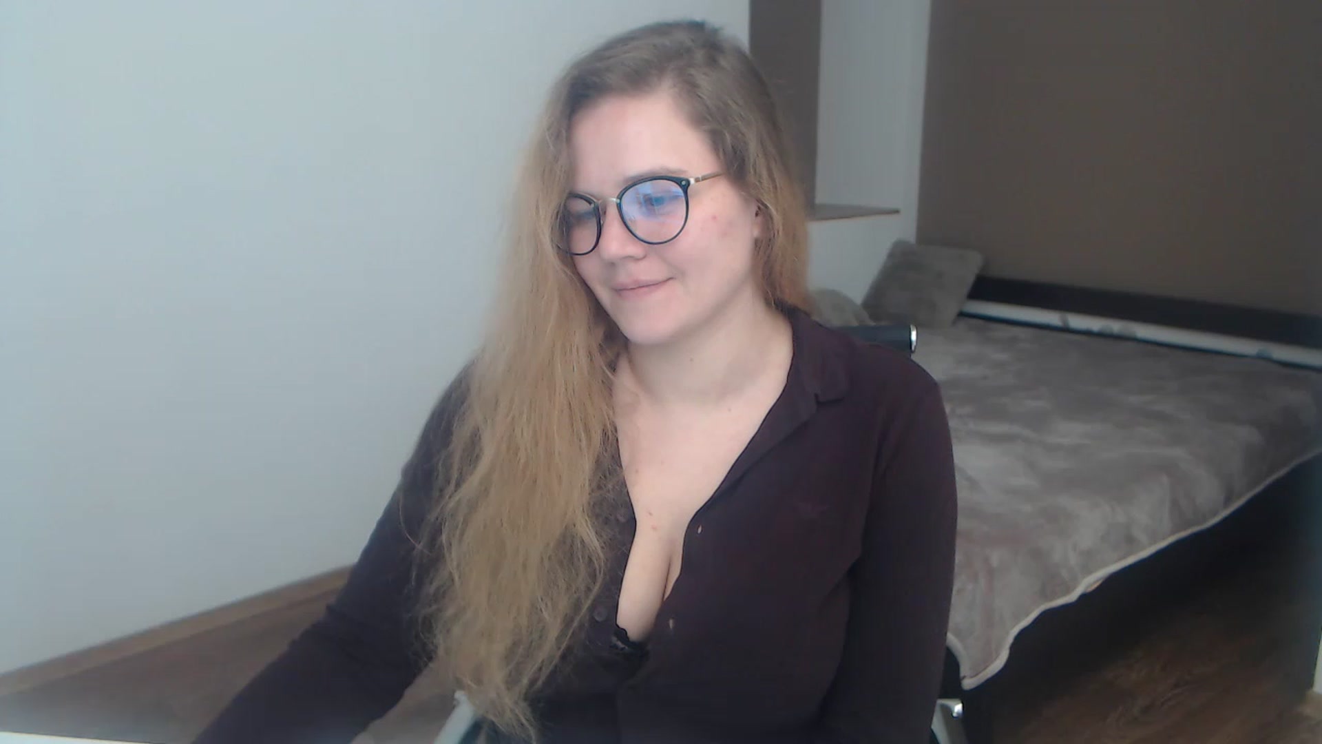 Gallery image thumbnail from KellyKleine's myfreecams stream on, 03/29/2023, 16:44 image 14 of 20