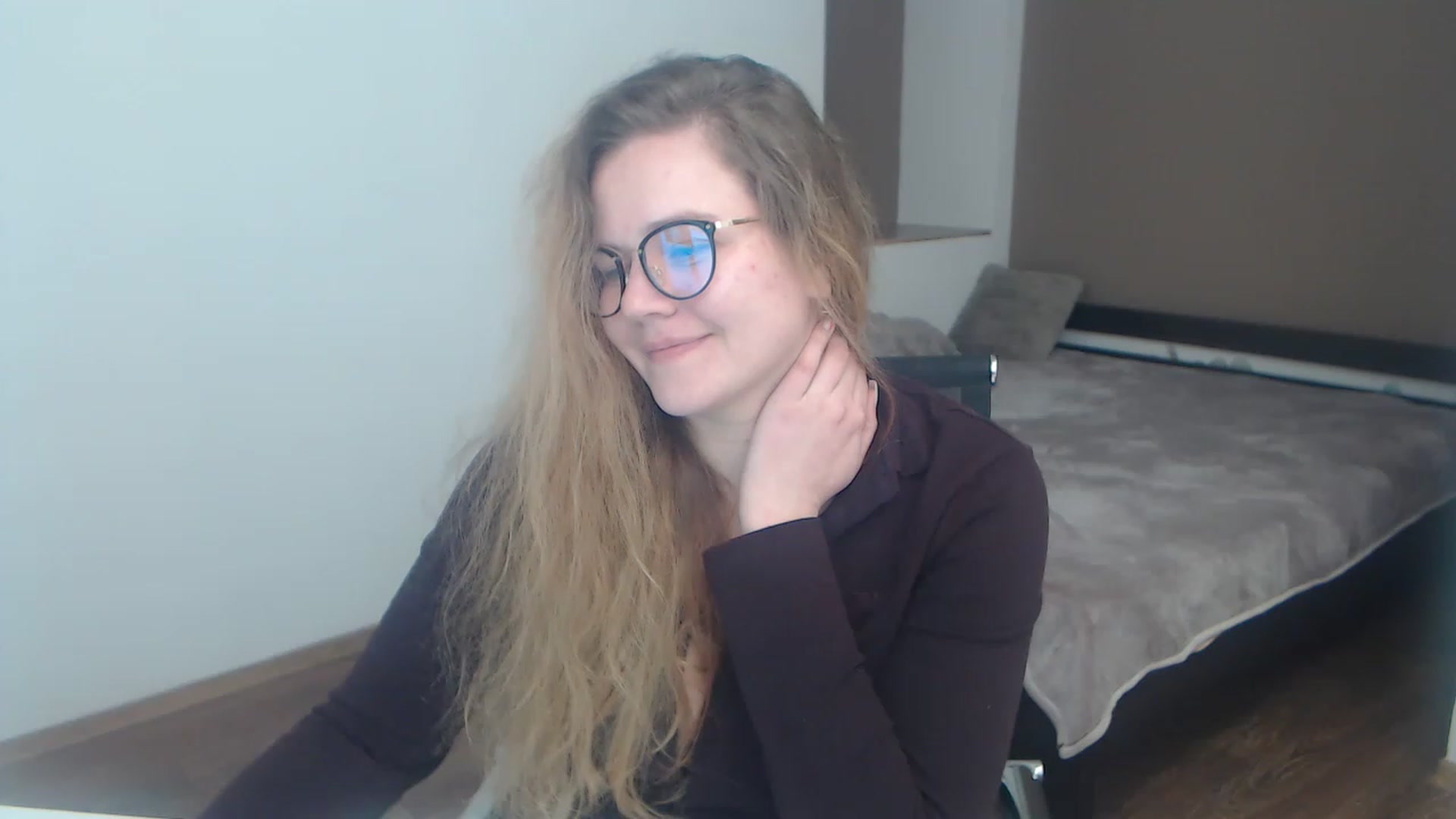 Gallery image thumbnail from KellyKleine's myfreecams stream on, 03/29/2023, 16:44 image 6 of 20
