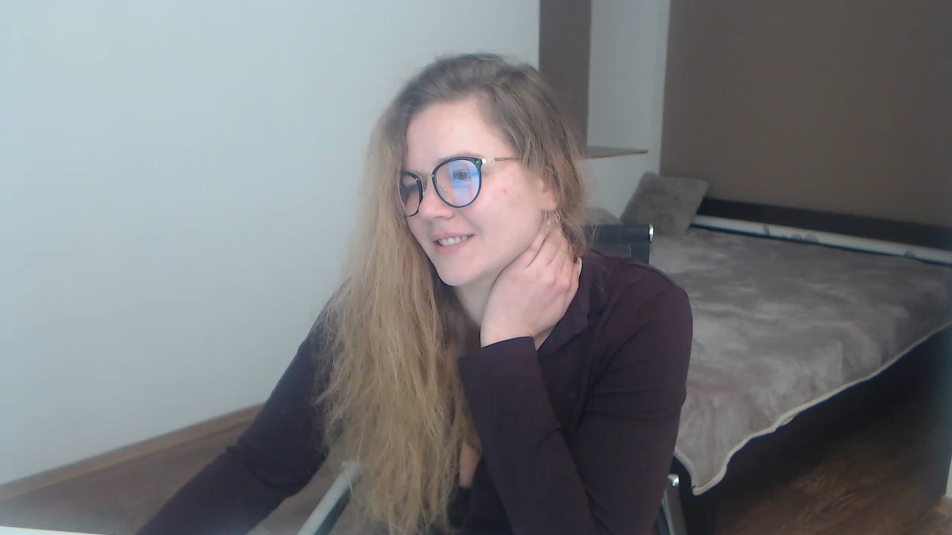 Gallery image thumbnail from KellyKleine's myfreecams stream on, 03/29/2023, 16:44 image 2 of 20