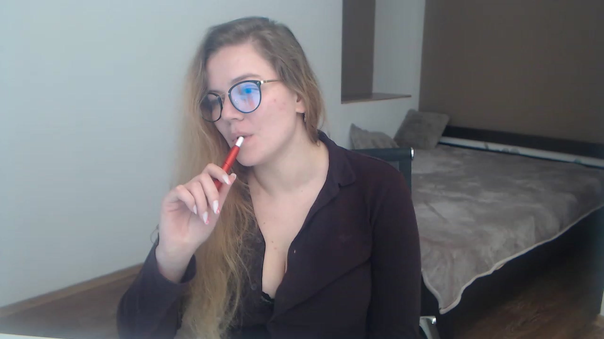 Gallery image thumbnail from KellyKleine's myfreecams stream on, 03/29/2023, 16:44 image 15 of 20