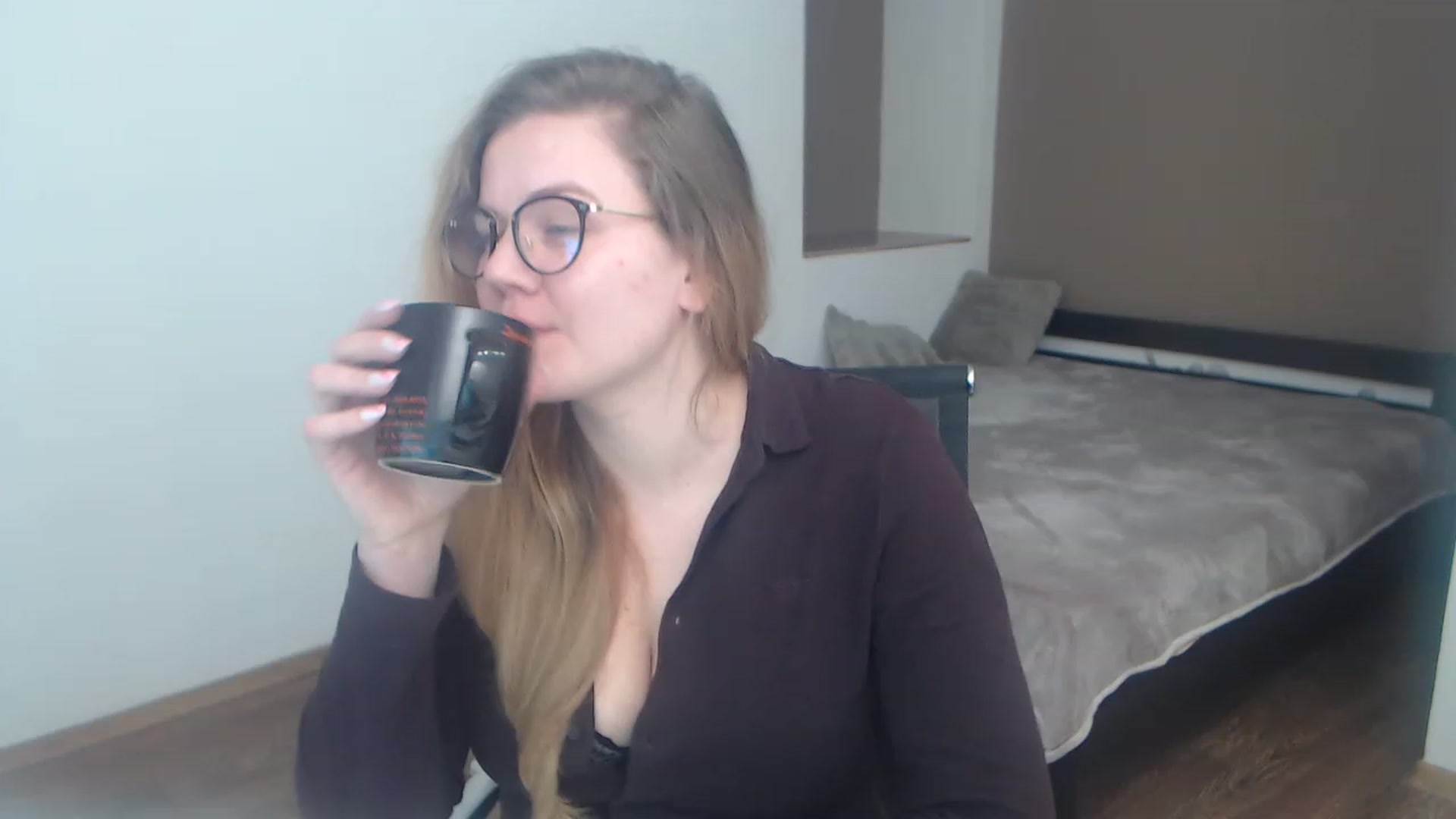 Gallery image thumbnail from KellyKleine's myfreecams stream on, 03/29/2023, 18:23 image 20 of 20