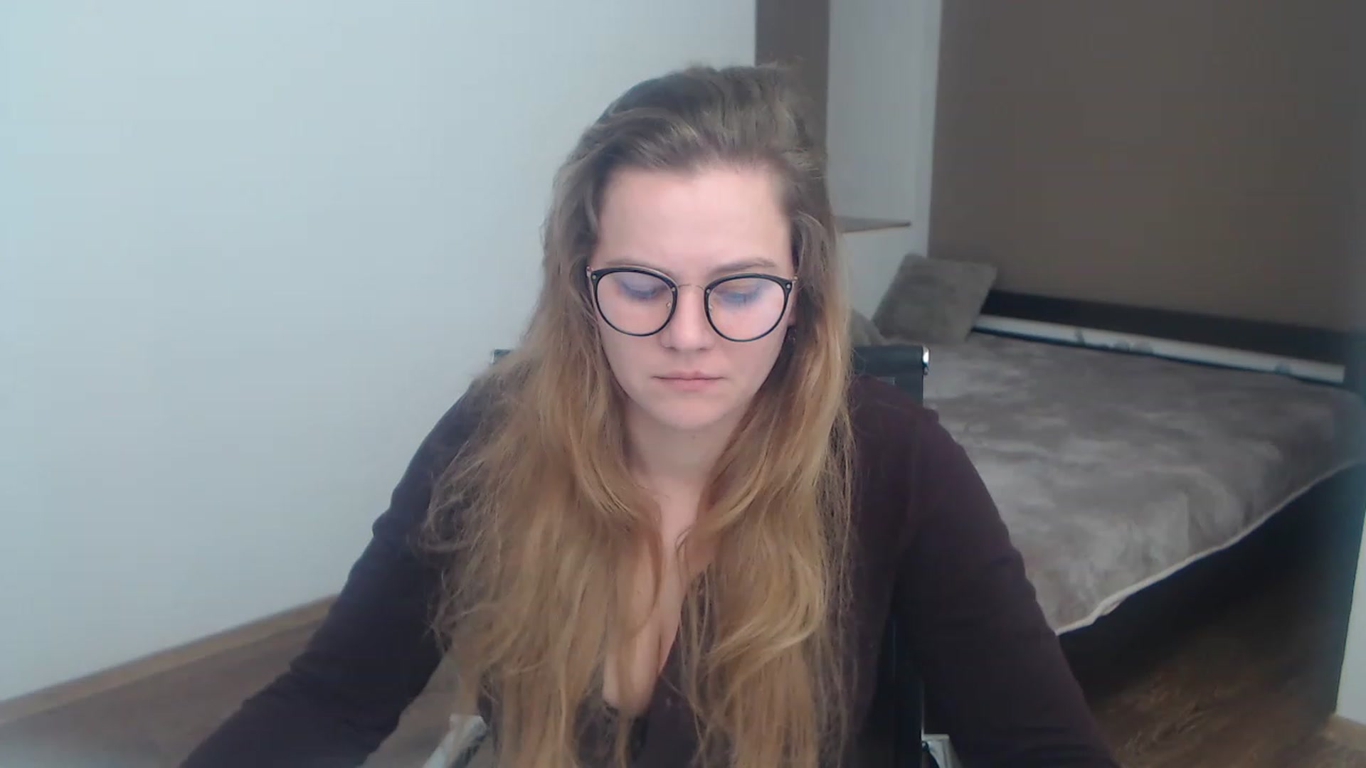 Gallery image thumbnail from KellyKleine's myfreecams stream on, 03/29/2023, 18:23 image 7 of 20
