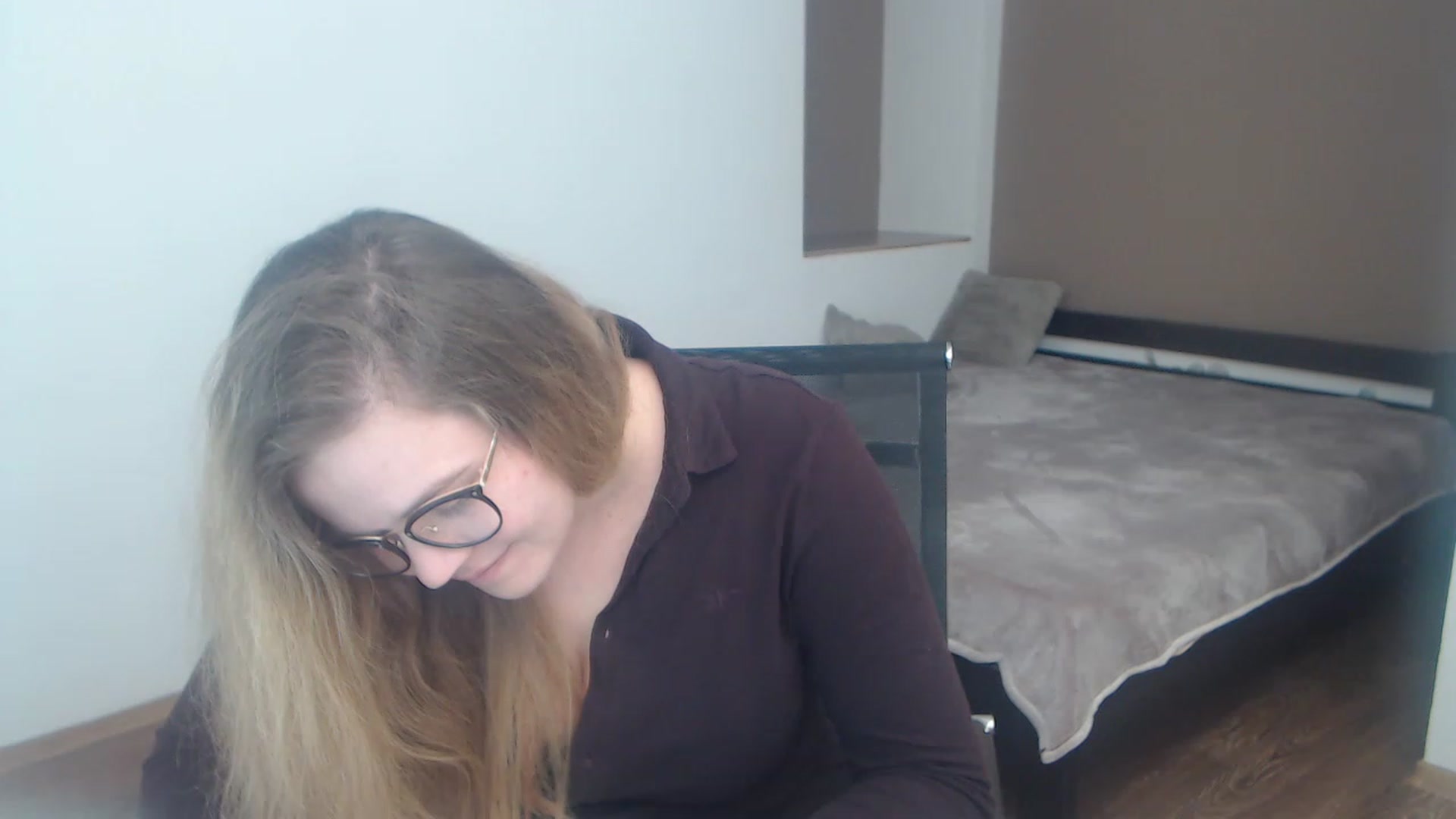 Gallery image thumbnail from KellyKleine's myfreecams stream on, 03/29/2023, 18:23 image 17 of 20