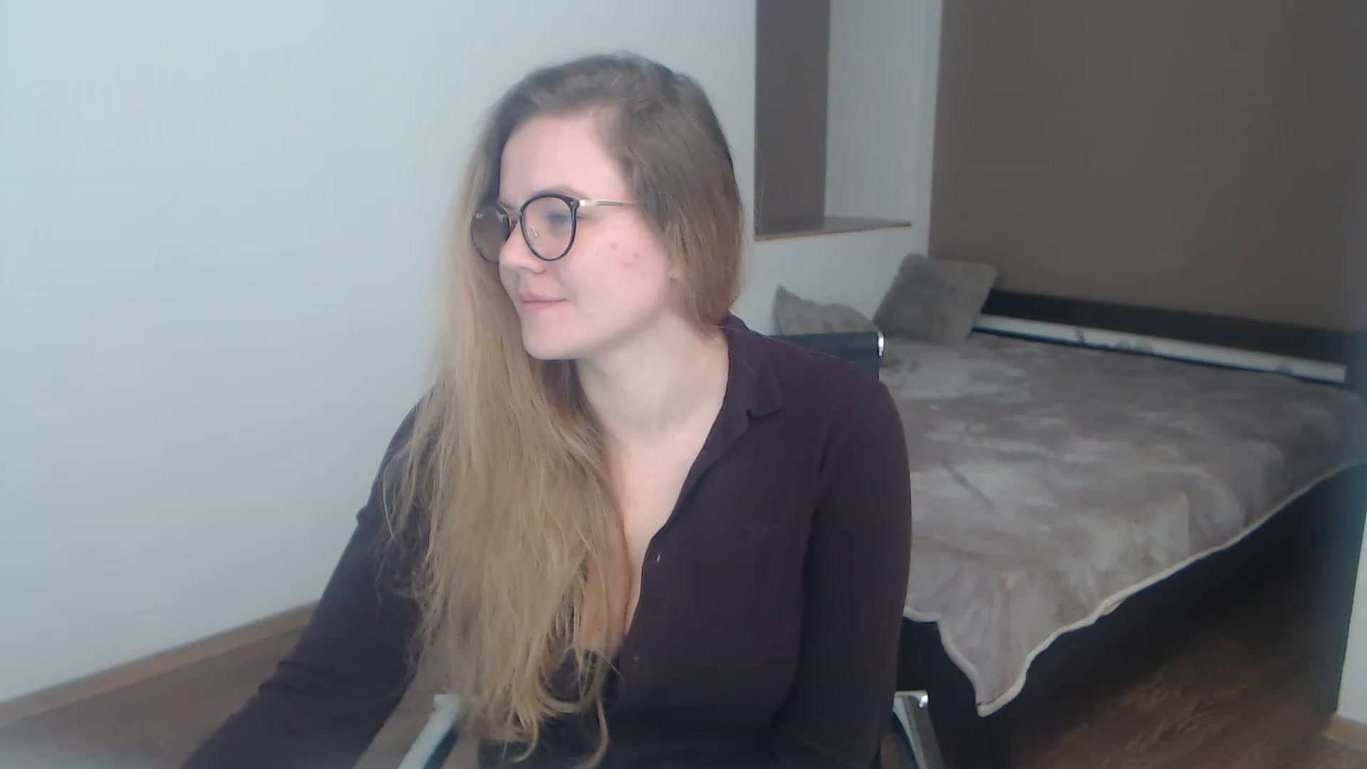 Gallery image thumbnail from KellyKleine's myfreecams stream on, 03/29/2023, 18:23 image 12 of 20