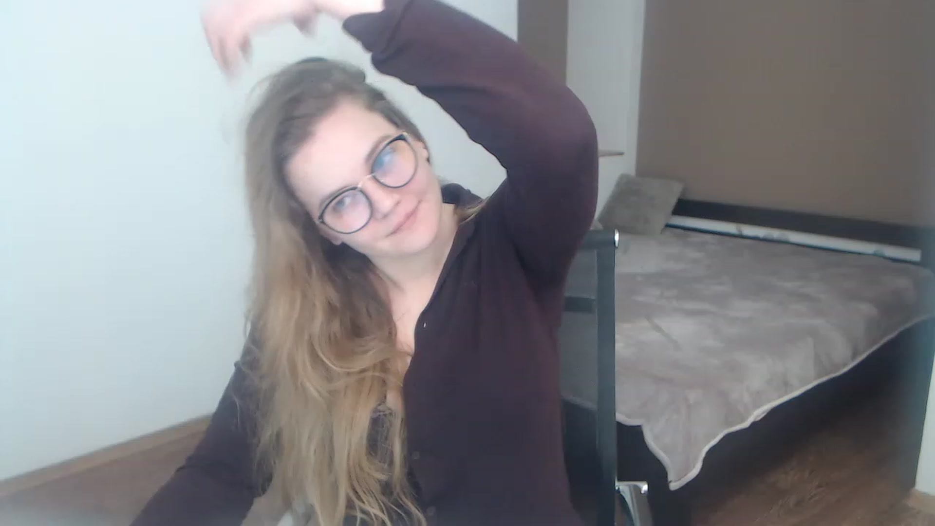 Gallery image thumbnail from KellyKleine's myfreecams stream on, 03/29/2023, 18:23 image 8 of 20