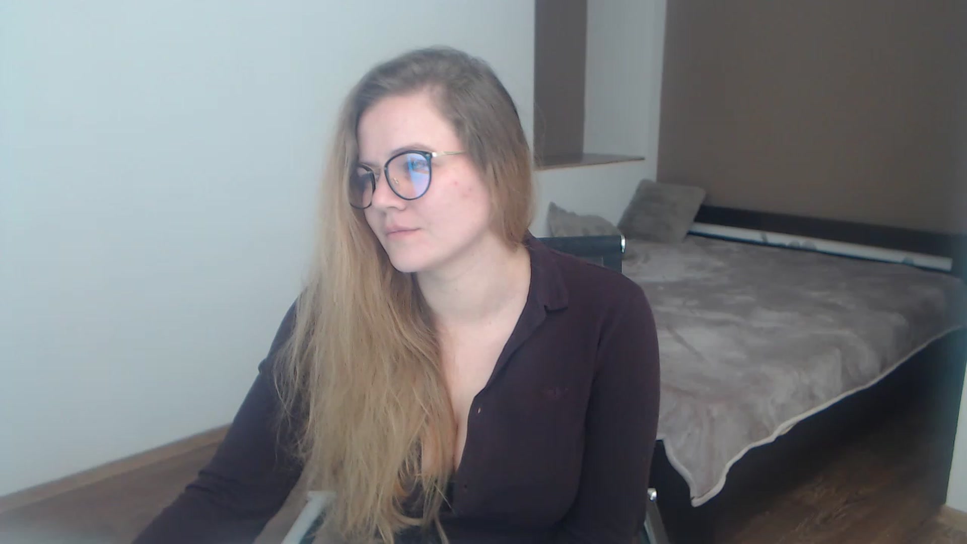 Gallery image thumbnail from KellyKleine's myfreecams stream on, 03/29/2023, 18:23 image 13 of 20
