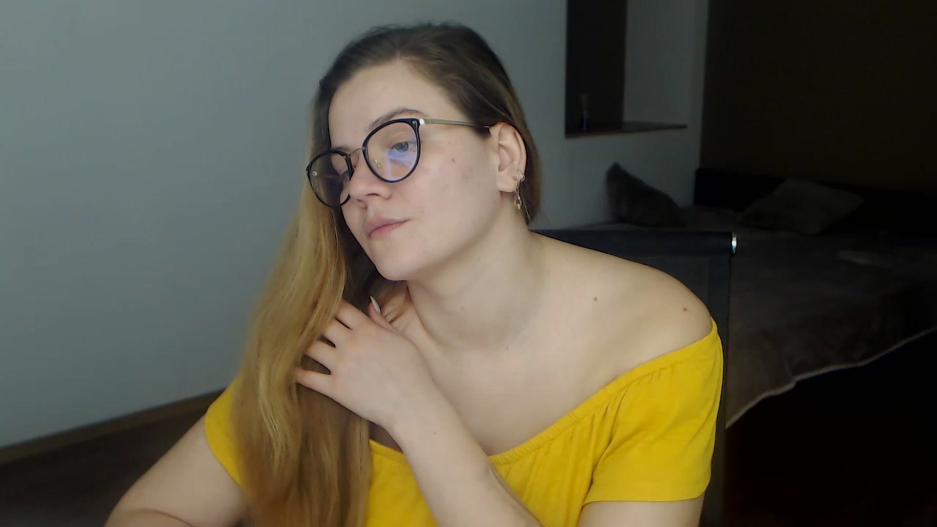 Gallery image thumbnail from KellyKleine's myfreecams stream on, 03/30/2023, 15:50 image 18 of 20