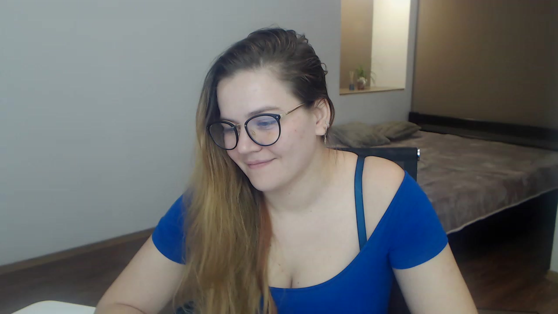 Gallery image thumbnail from KellyKleine's myfreecams stream on, 03/31/2023, 15:34 image 14 of 20