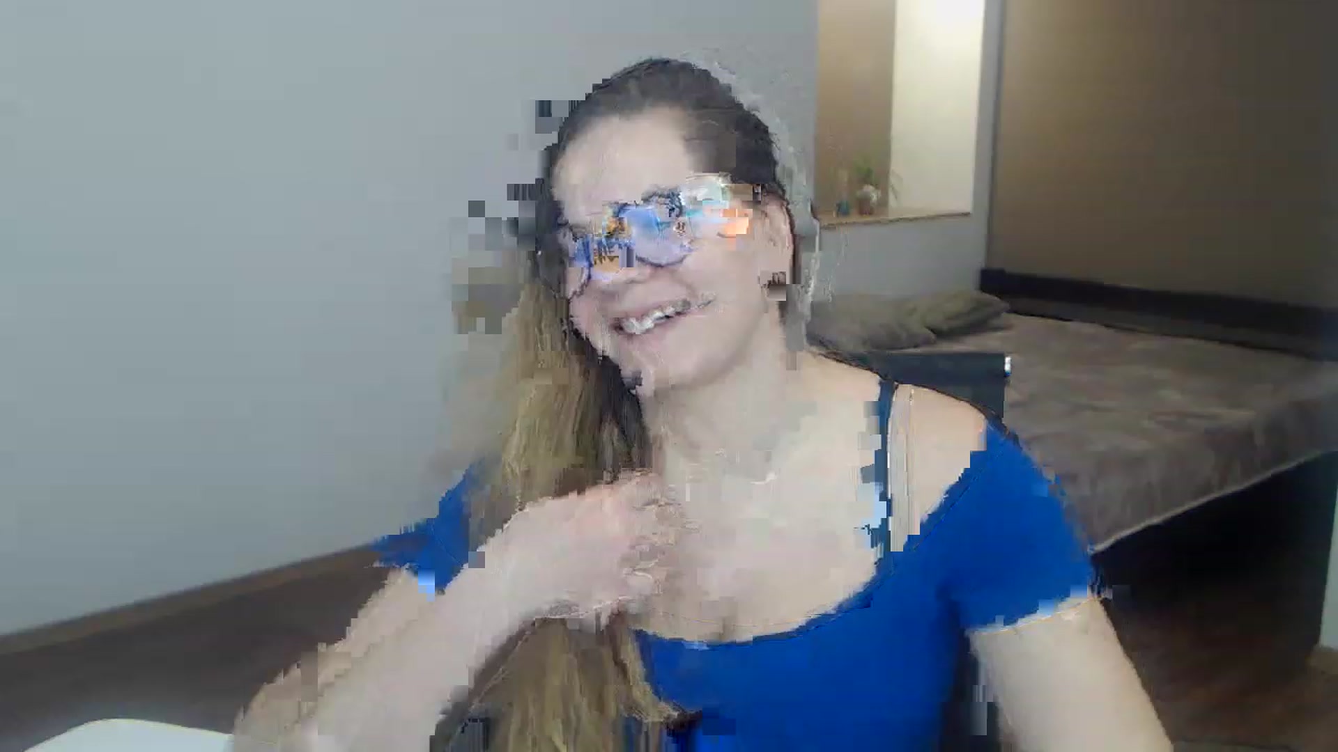 Gallery image thumbnail from KellyKleine's myfreecams stream on, 03/31/2023, 15:34 image 17 of 20