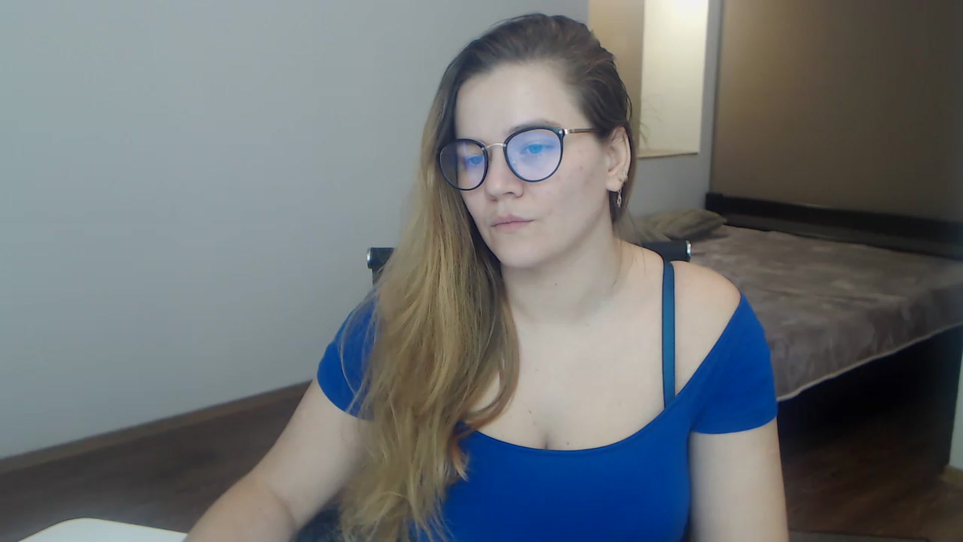 Gallery image thumbnail from KellyKleine's myfreecams stream on, 03/31/2023, 15:34 image 5 of 20