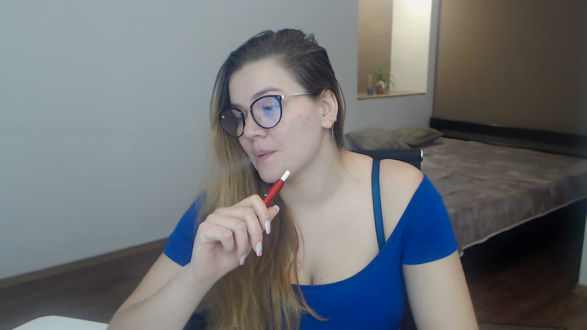 Gallery image thumbnail from KellyKleine's myfreecams stream on, 03/31/2023, 15:34 image 11 of 20